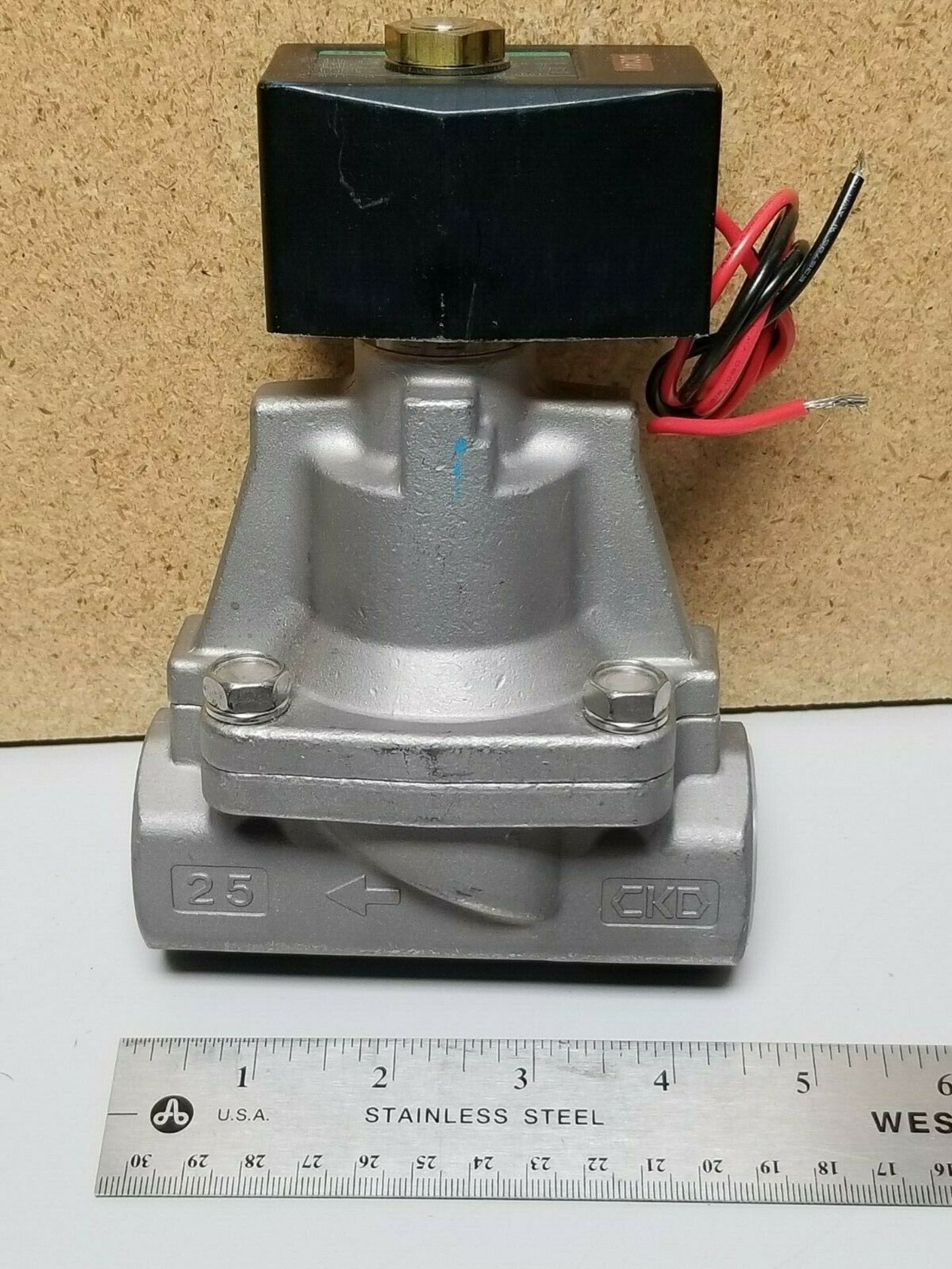 NEW CKD STAINLESS STEEL PILOT OPERATED SOLENOID VALVE