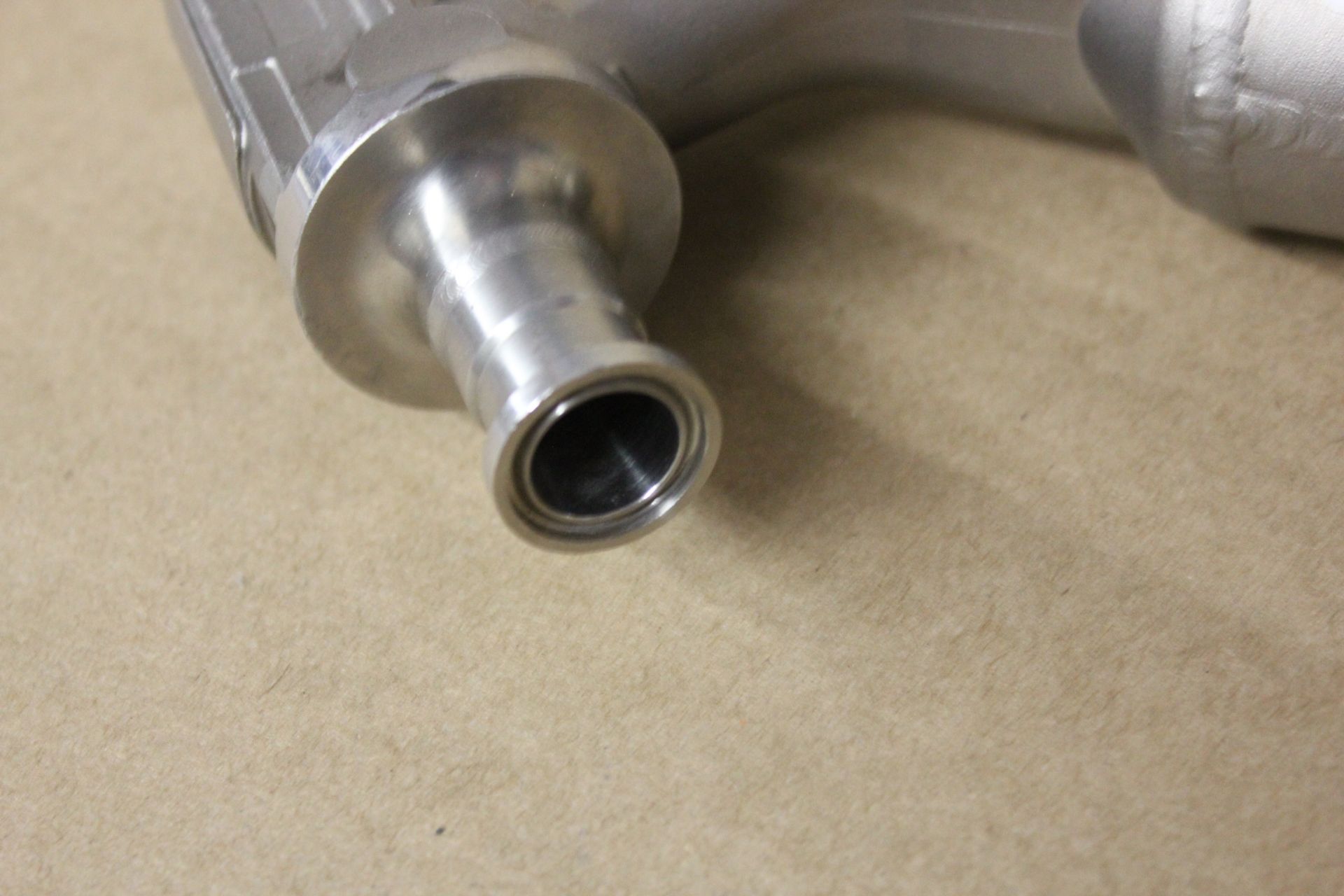 MICROMOTION MASS FLOW SENSOR - Image 3 of 9