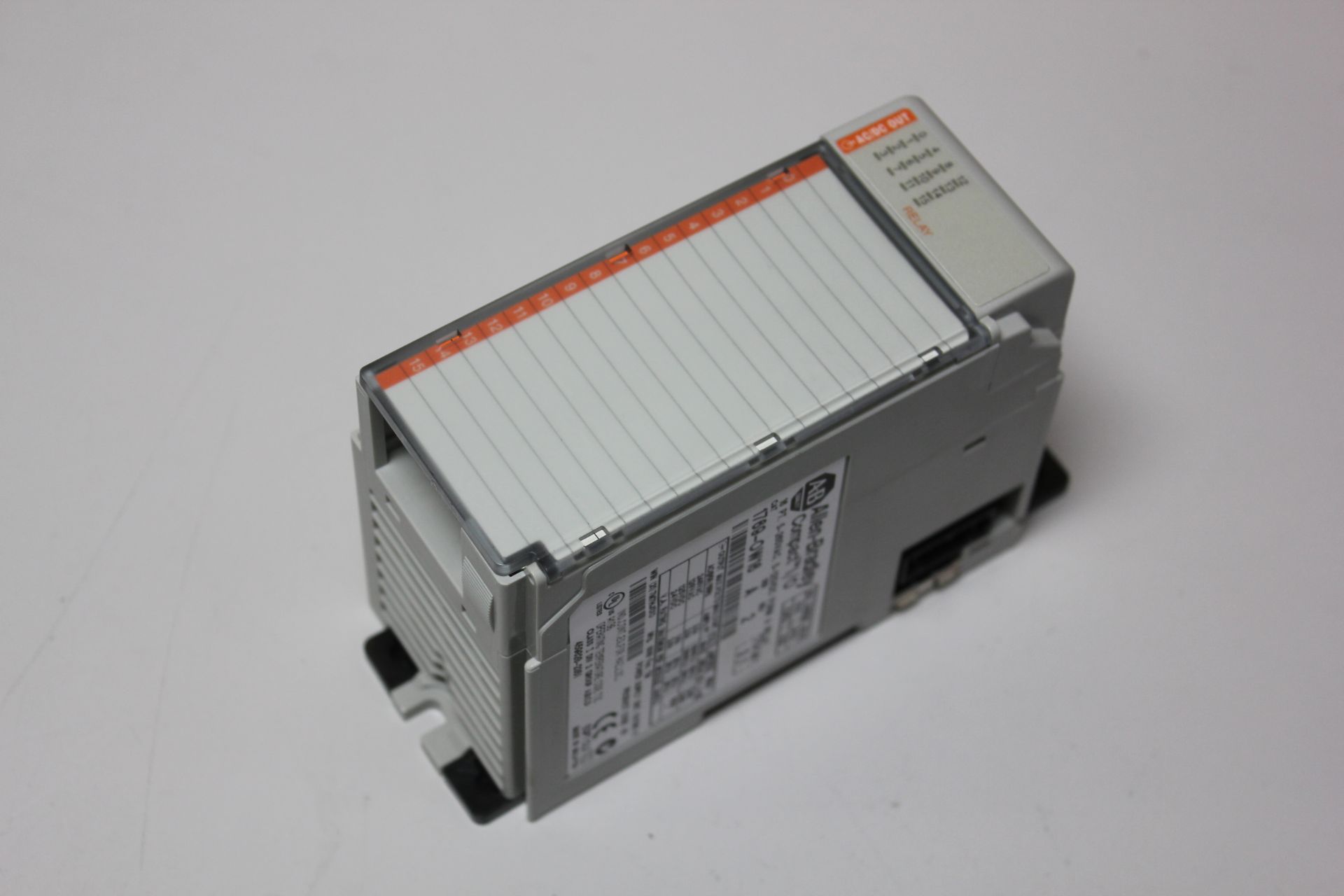 ALLEN BRADLEY COMPACTLOGIX PLC MODULE