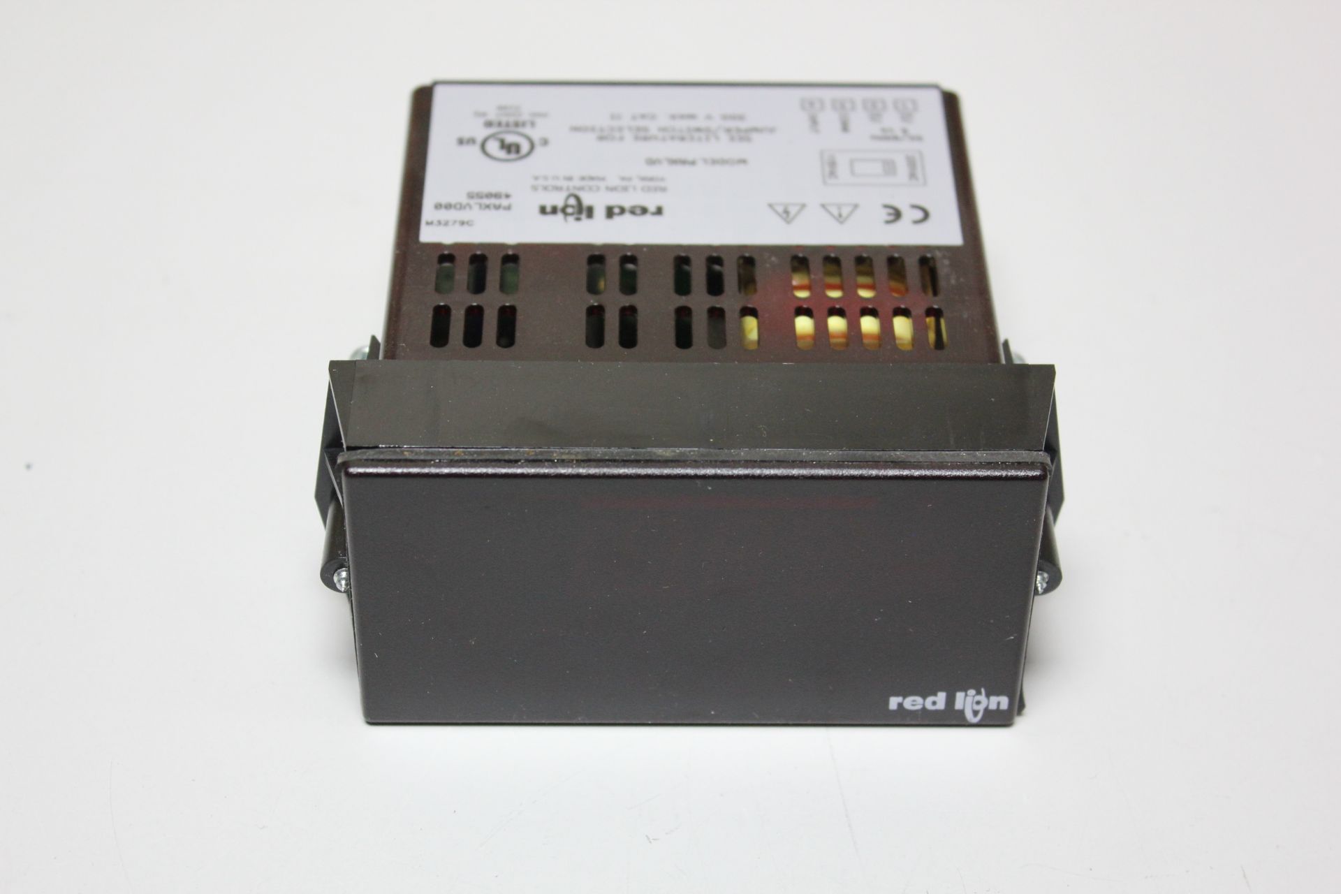 RED LION DIGITAL VOLT PANEL METER