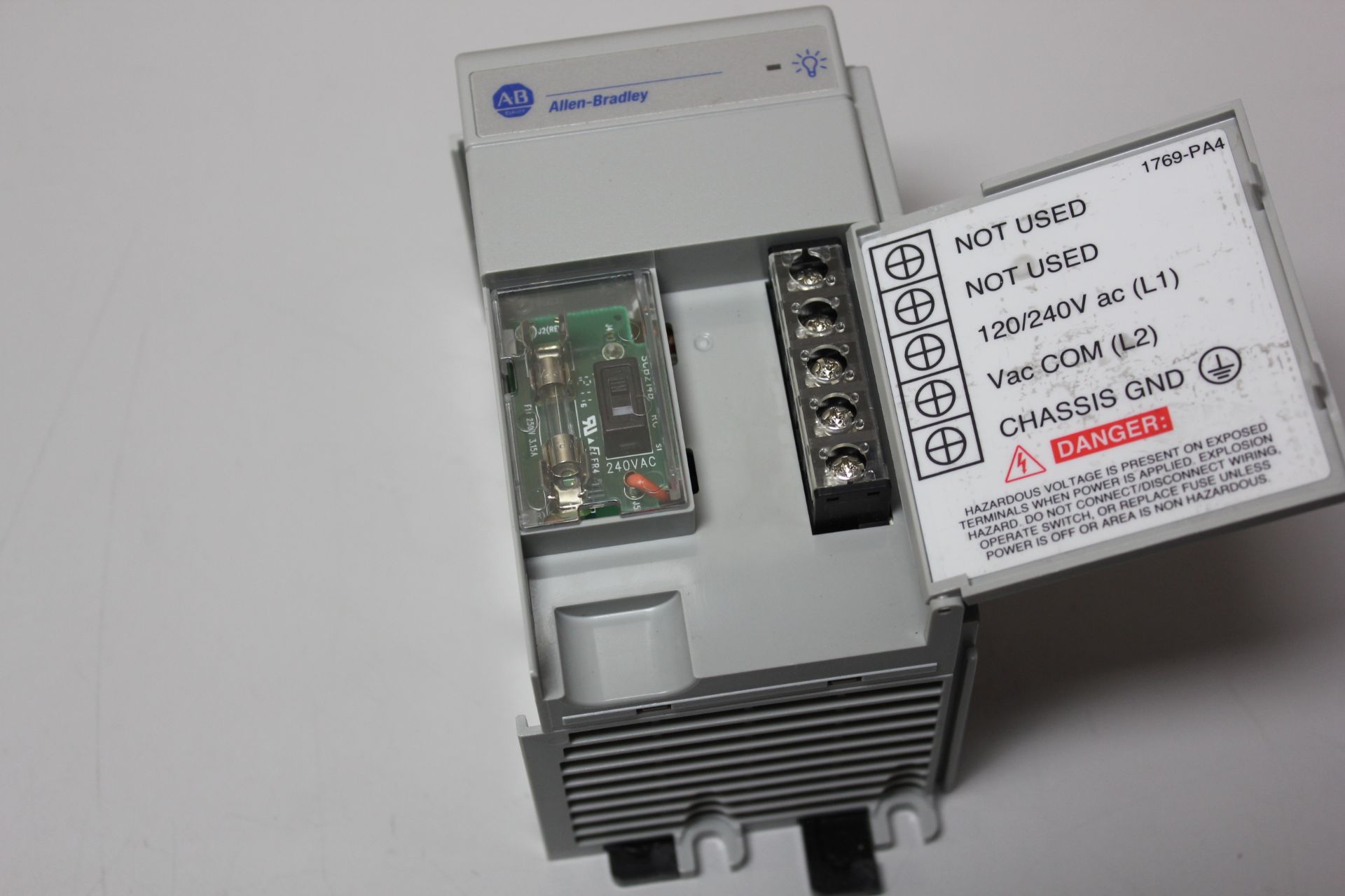 ALLEN BRADLEY COMPACTLOGIX PLC POWER SUPPLY - Image 2 of 3