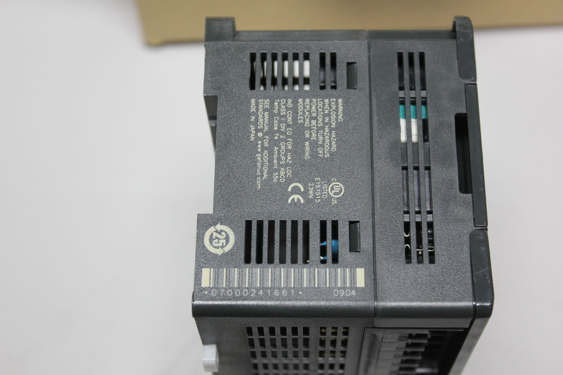 NEW GE FANUC VERSAMAX MICRO PLC UNIT - Image 5 of 5