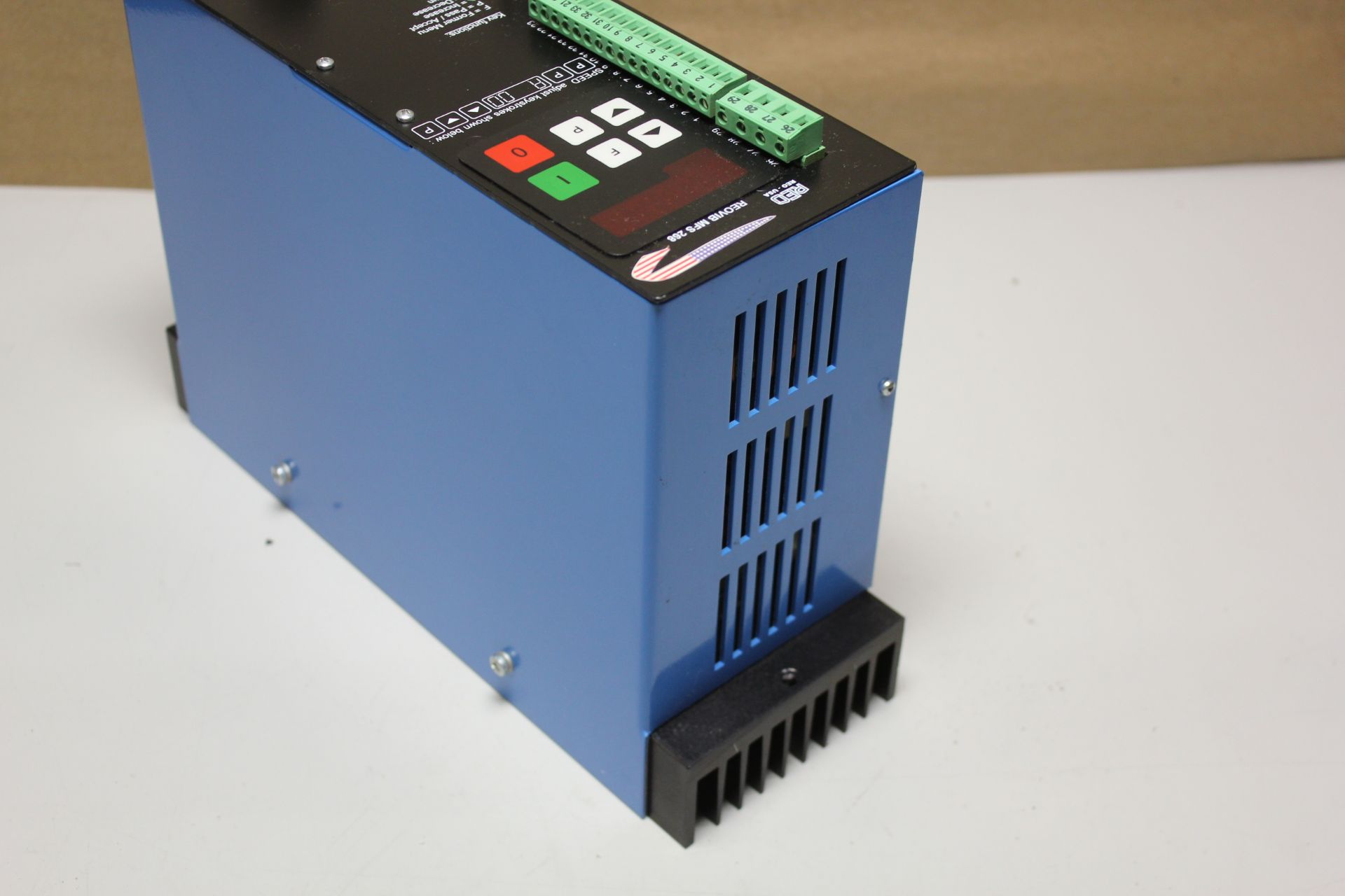 REO VIBRATORY CONVEYOR FREQUENCY INVERTER - Image 4 of 5