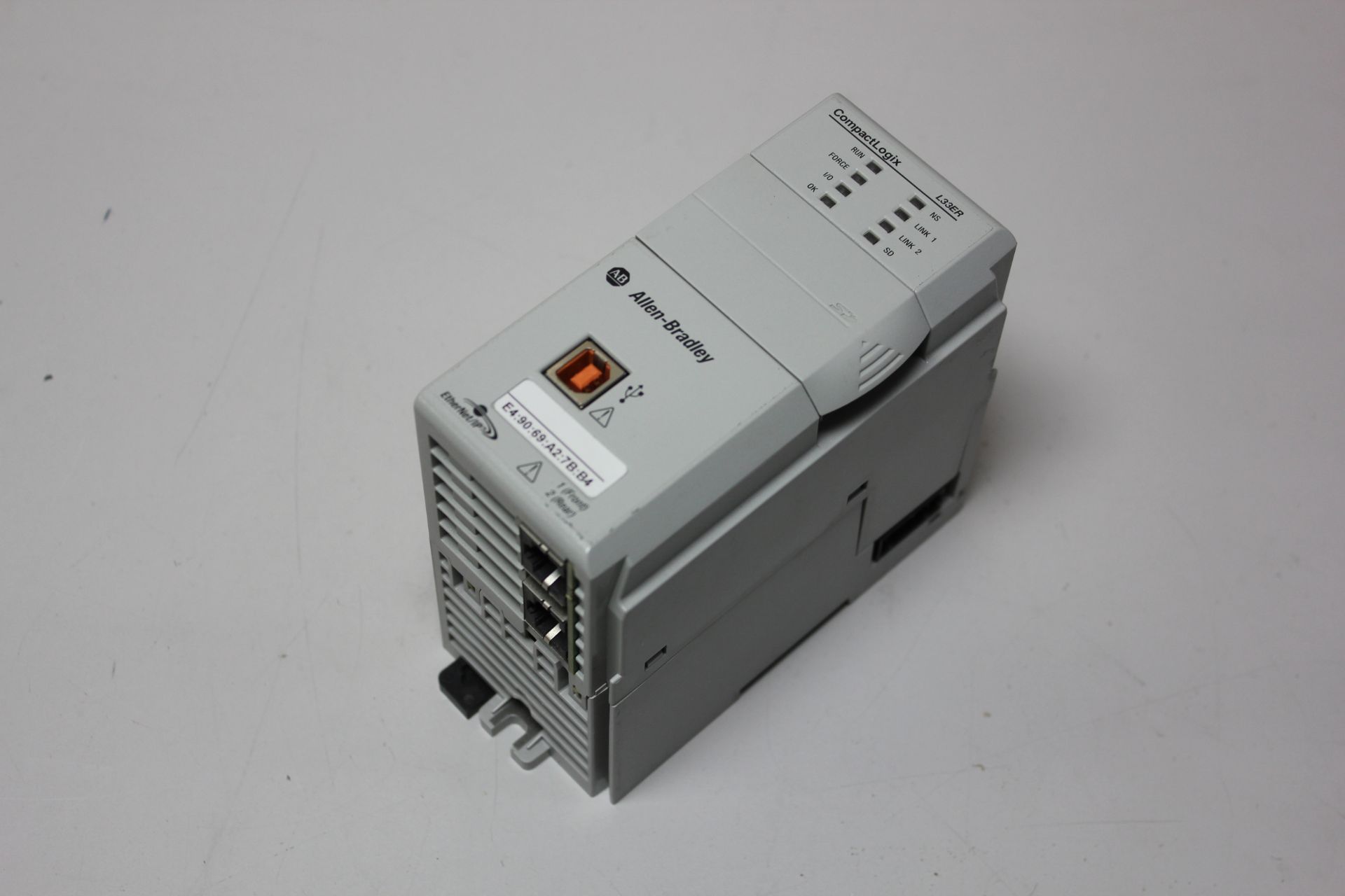 ALLEN BRADLEY COMPACTLOGIX ETHERNET CONTROLLER PLC MODULE