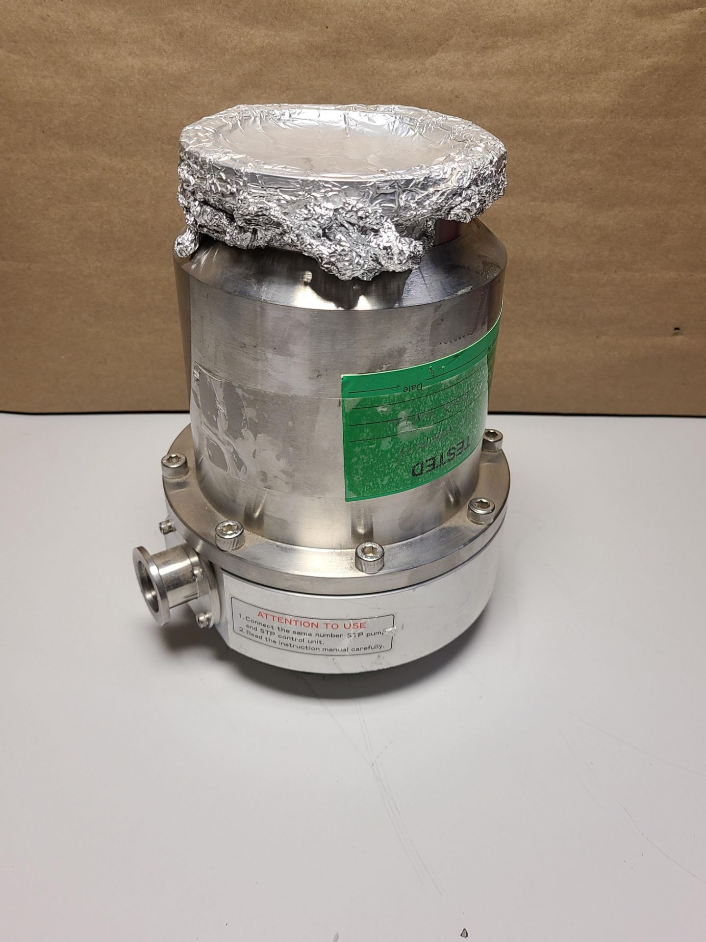 SEIKO SEIKI TURBO MOLECULAR VACUUM PUMP