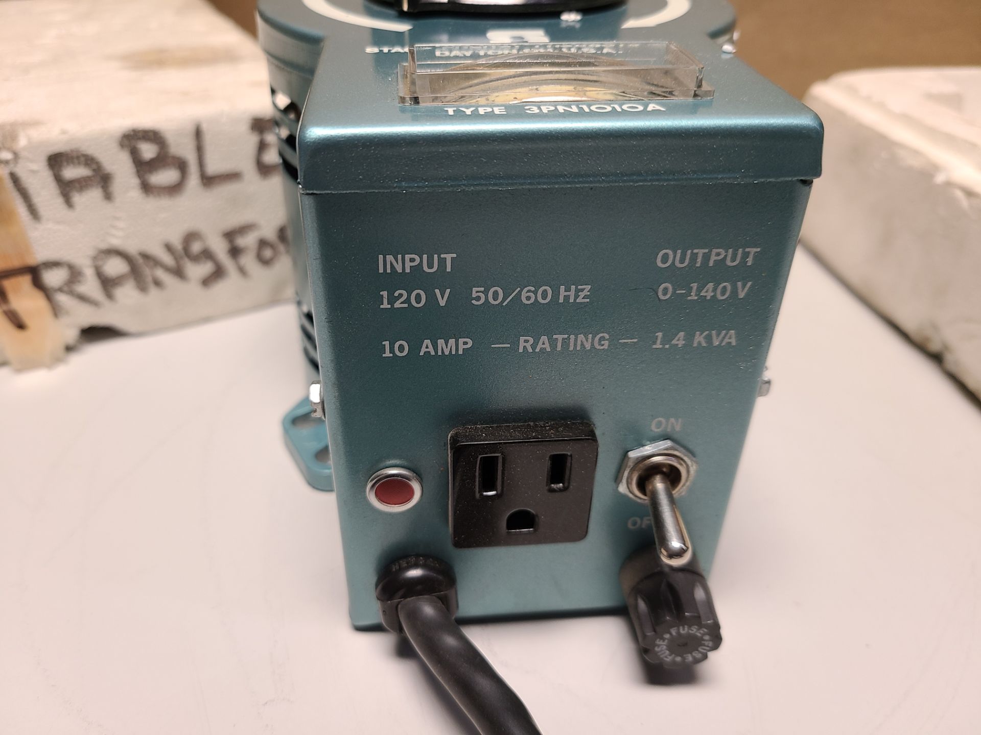 NEW STACO VARIABLE AUTOTRANSFORMER - Image 6 of 8