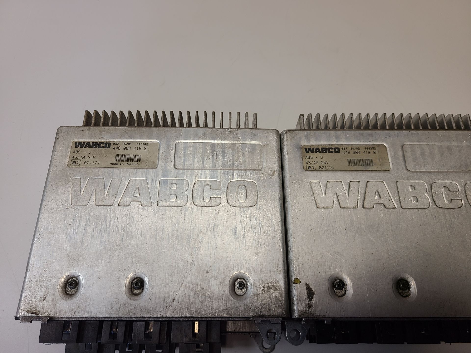 LOT OF WABCO ABS ECU - Image 3 of 4