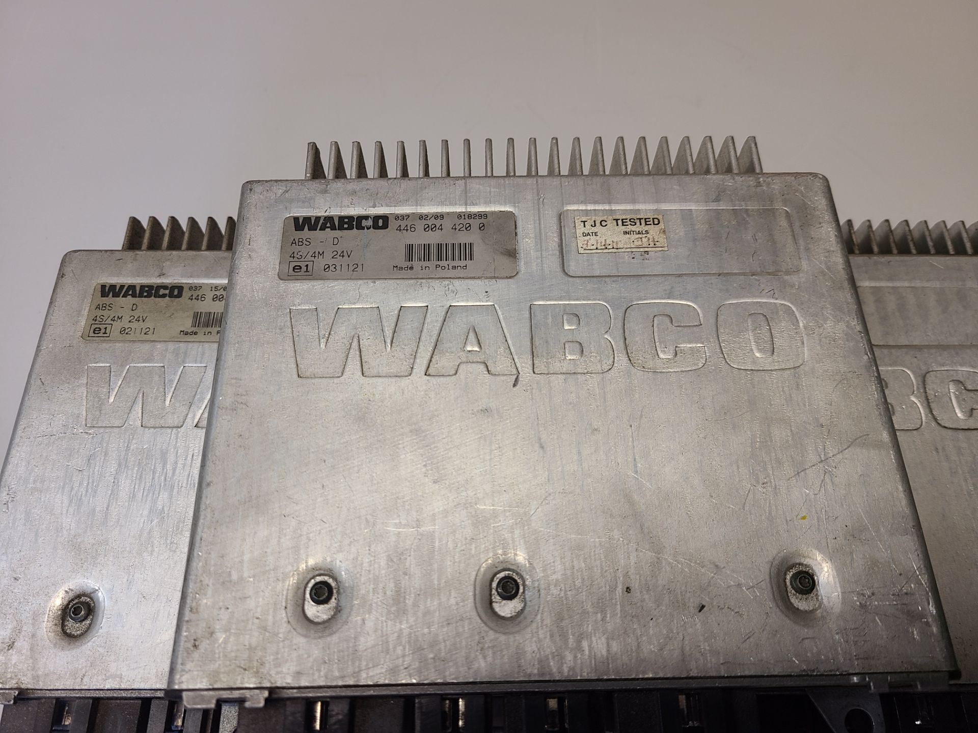 LOT OF WABCO ABS ECU - Image 2 of 4