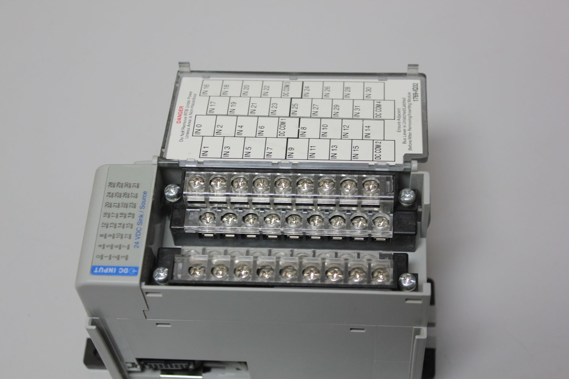 ALLEN BRADLEY COMPACTLOGIX PLC MODULE - Image 2 of 3