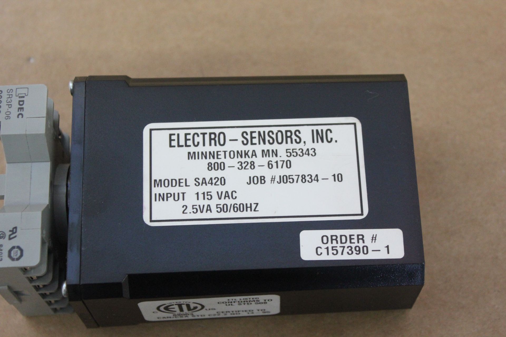 ELECTRO SENSORS SIGNAL CONDITIONER WITH BASE - Image 3 of 3