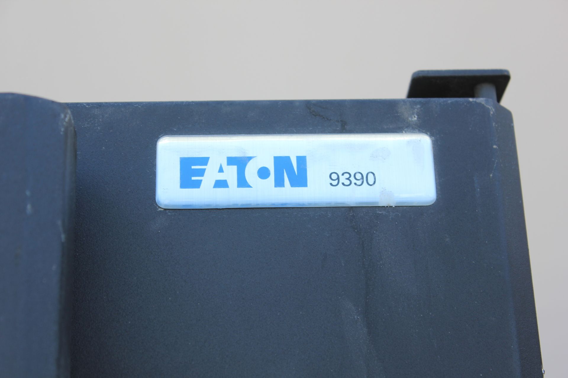 EATON POWERWARE UNINTERRUPTIBLE POWER SUPPLY - Image 2 of 4