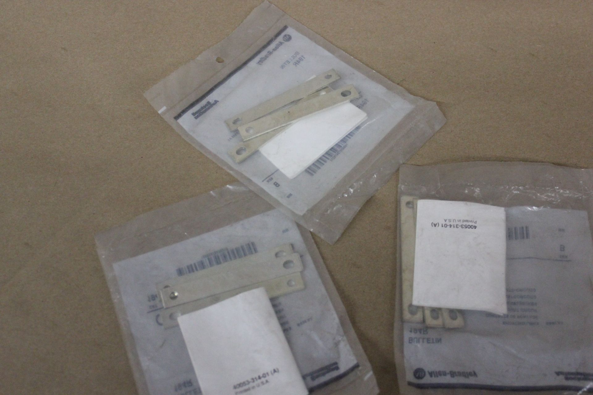 LOT OF NEW ALLEN BRADLEY SHORTING LINKS - Image 3 of 3