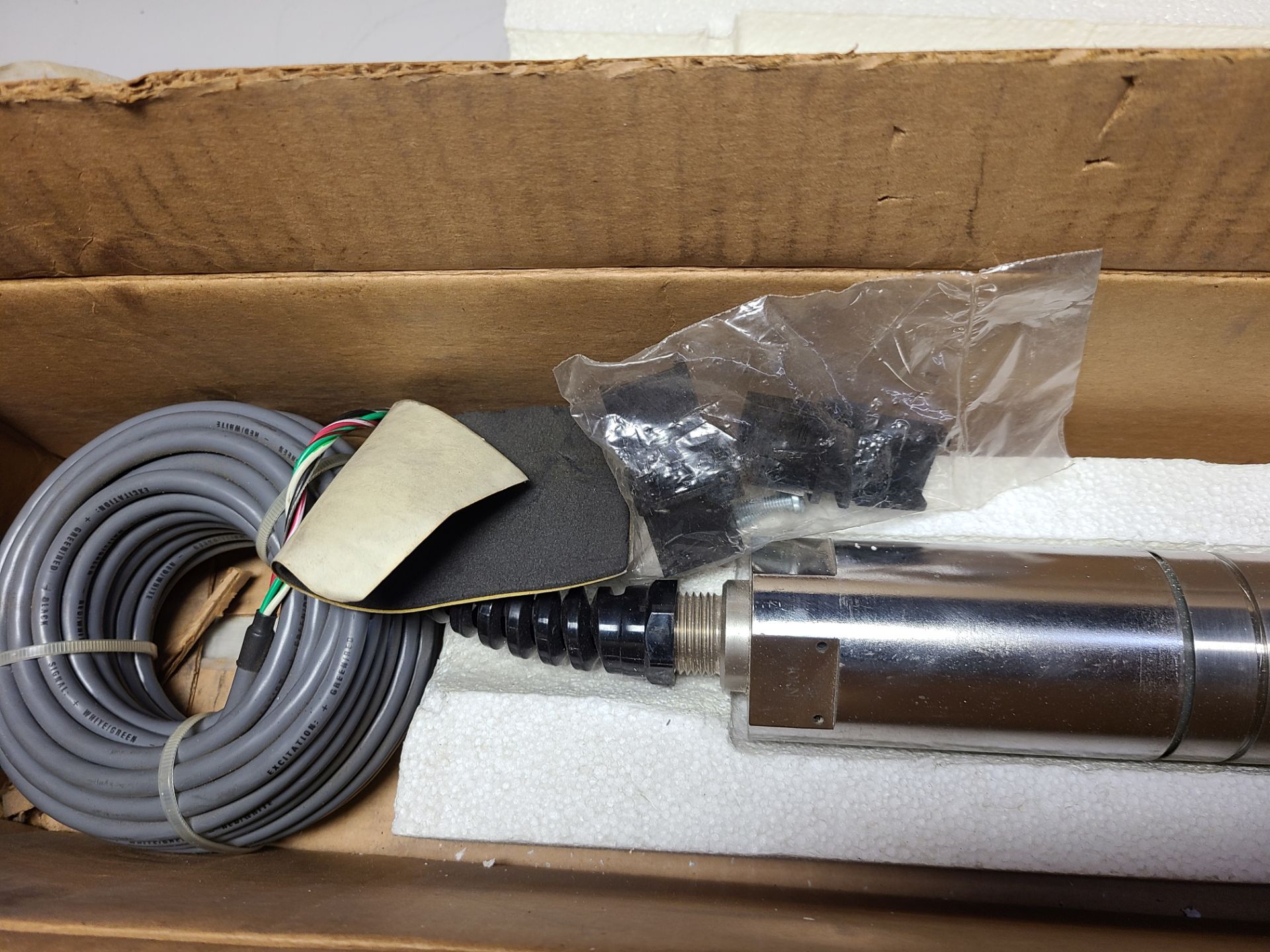 NEW BLH LOAD CELL - Image 7 of 10