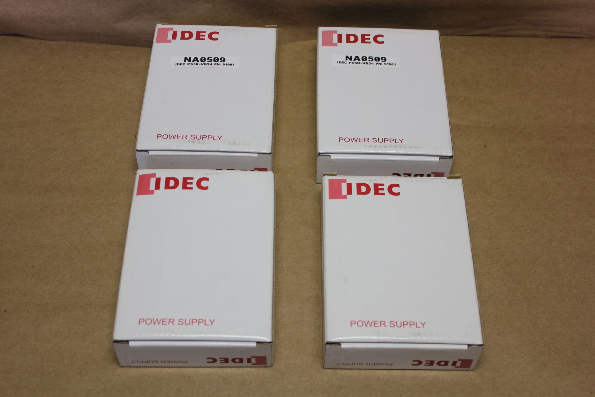 LOT OF NEW IDEC AUTOMATION POWER SUPPLIES