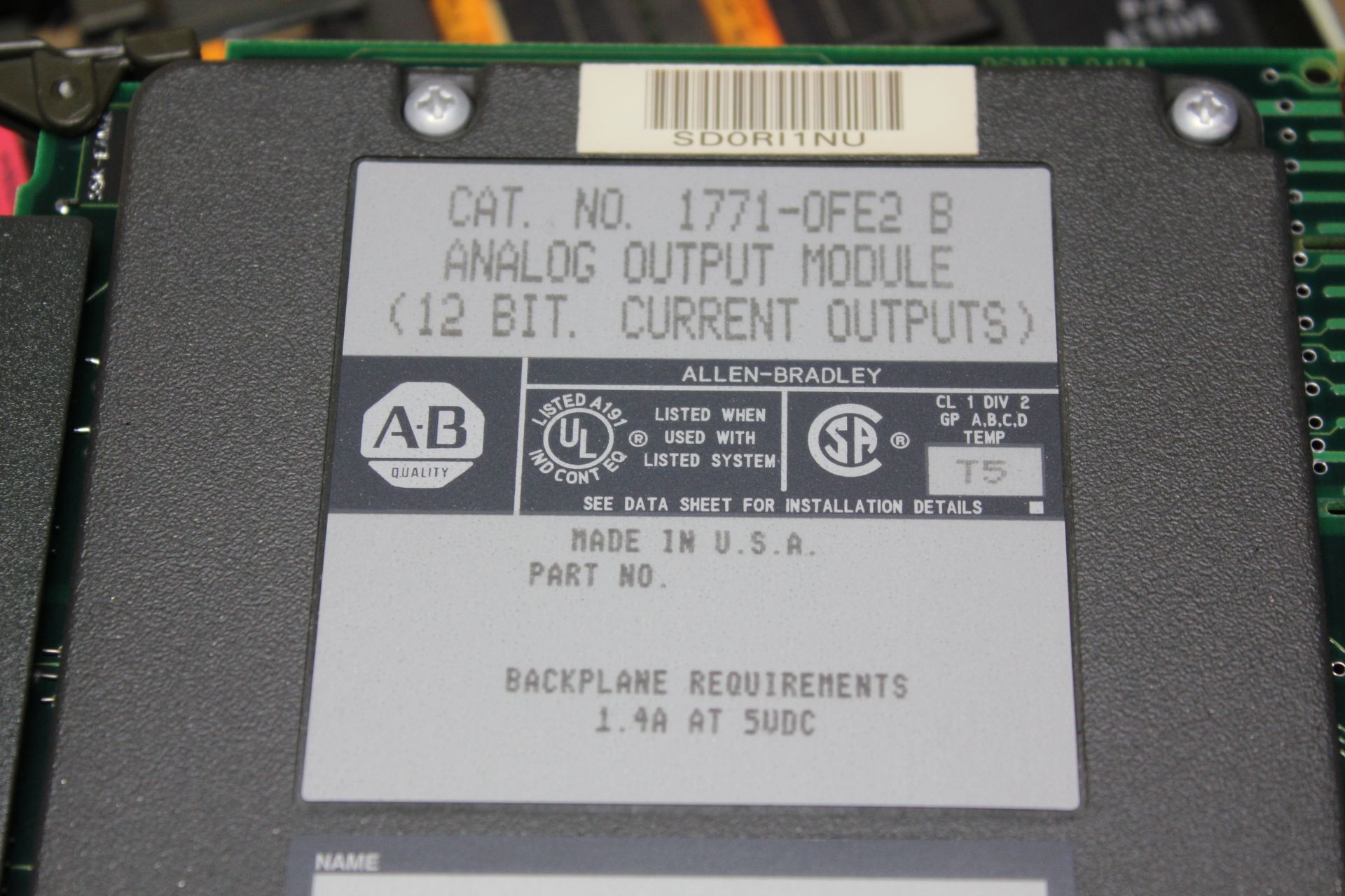 ALLEN BRADLEY 16 SLOT PLC RACK WITH MODULES - Image 10 of 18