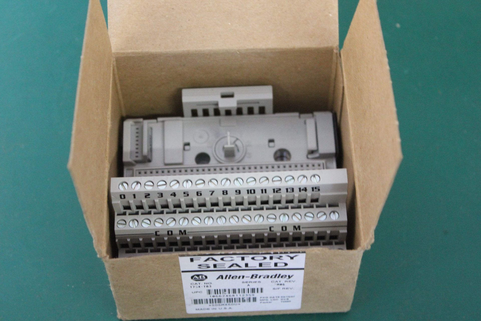 NEW ALLEN BRADLEY FLEX I/O MODULE - Image 3 of 3