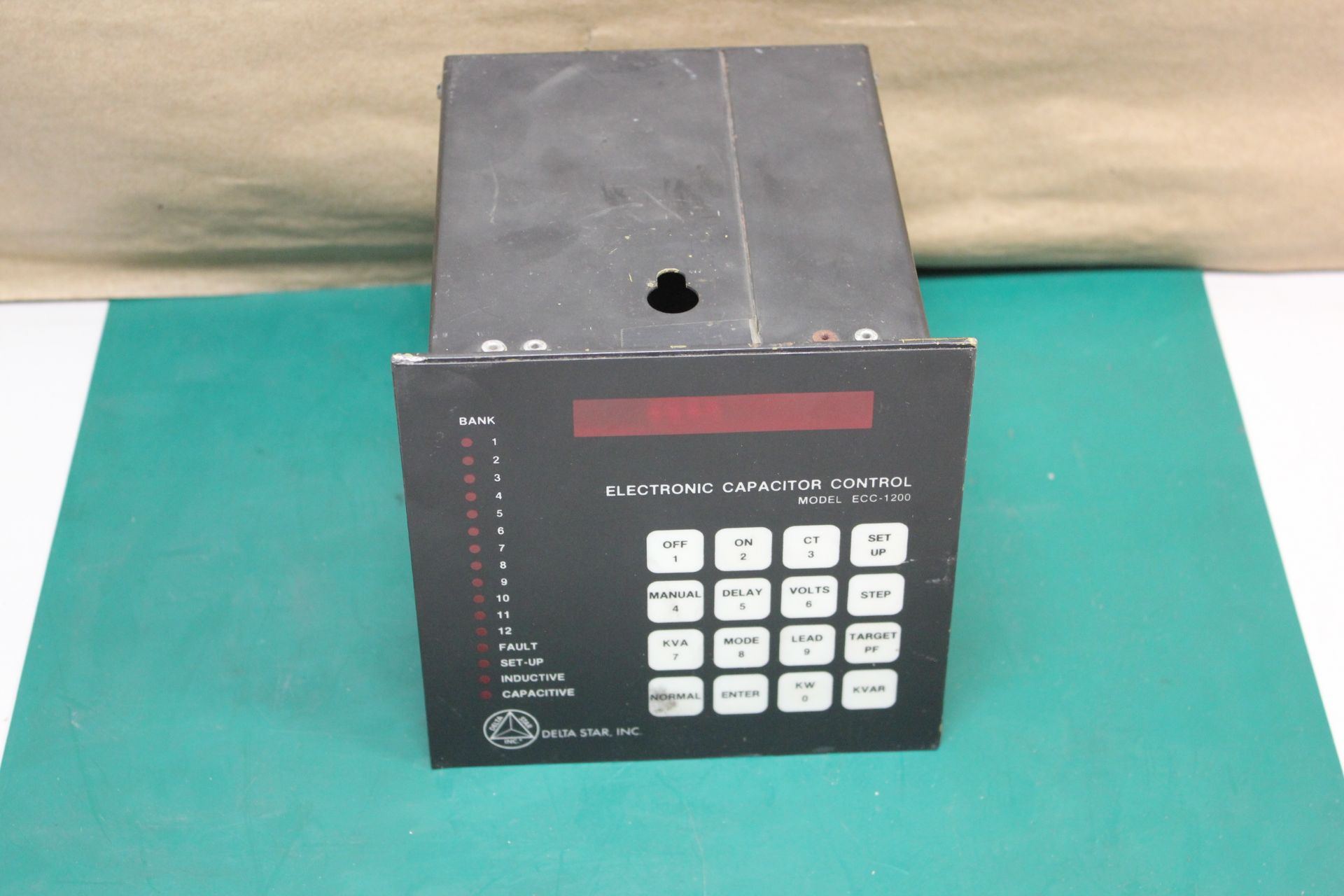 DELTA STAR ELECTRONIC CAPACITOR CONTROL