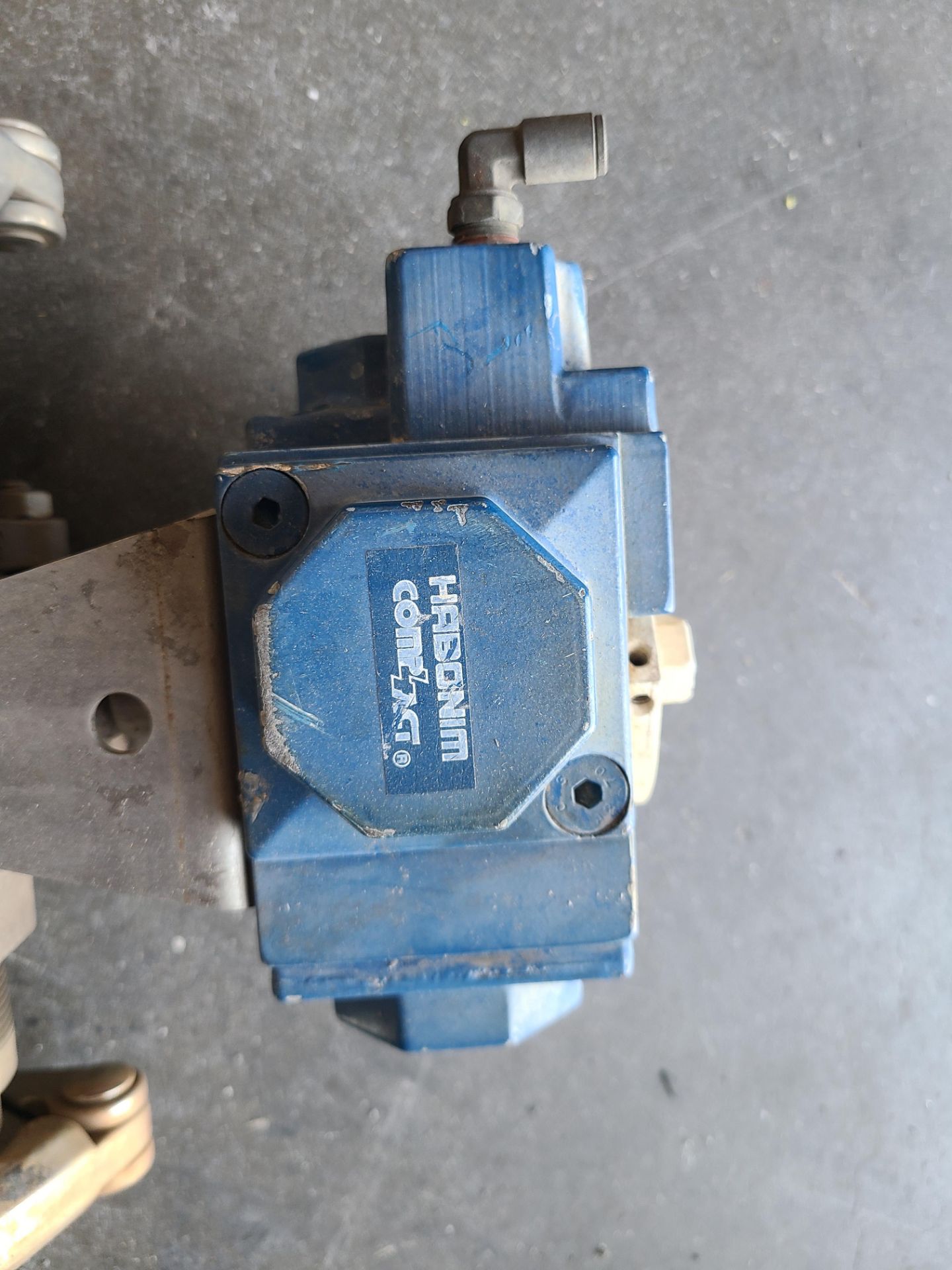 2" BALL VALVE WITH HABONIM ACTUATOR - Image 3 of 6