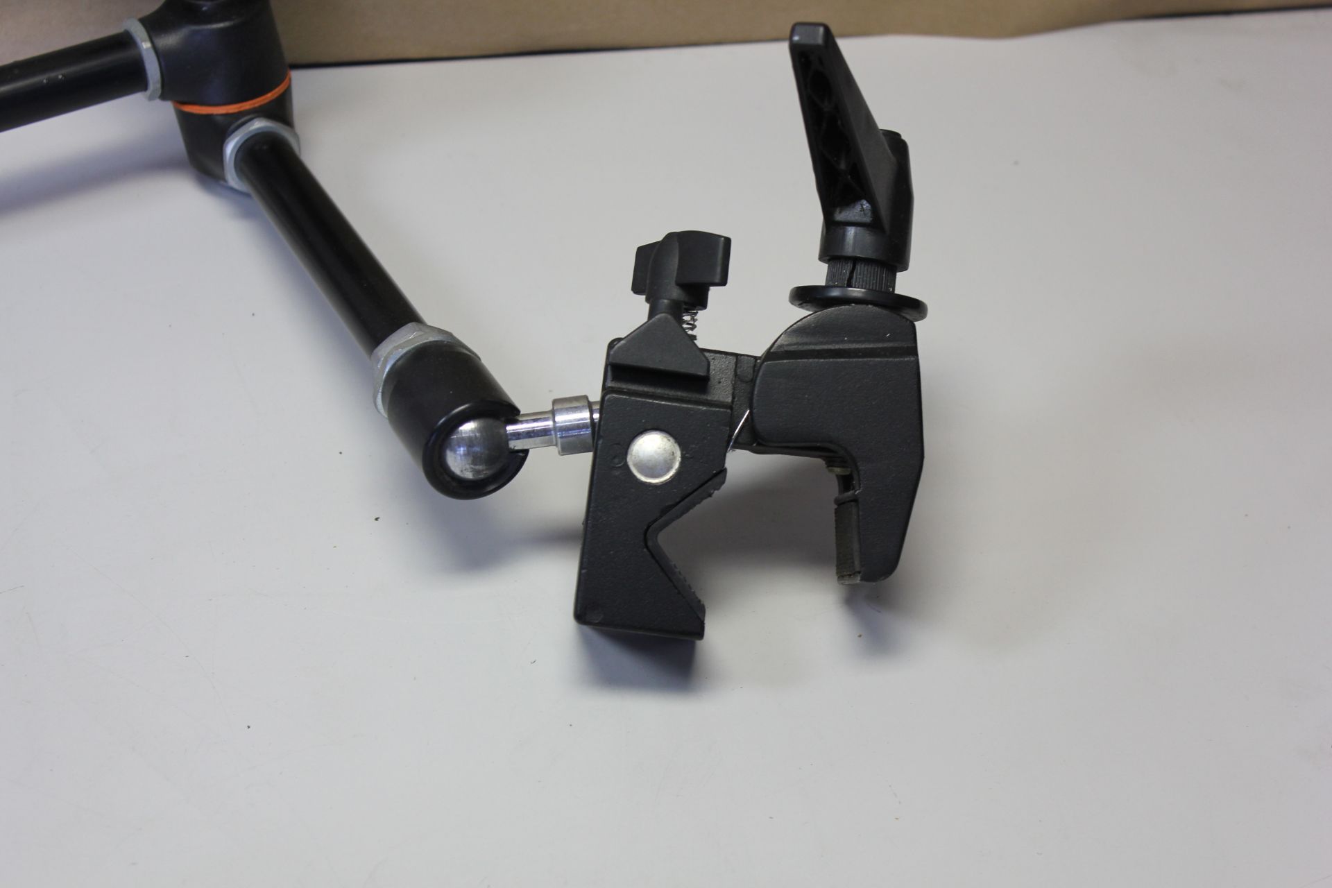 MANFROTTO VARIABLE FRICTION MAGIC ARM - Image 2 of 5