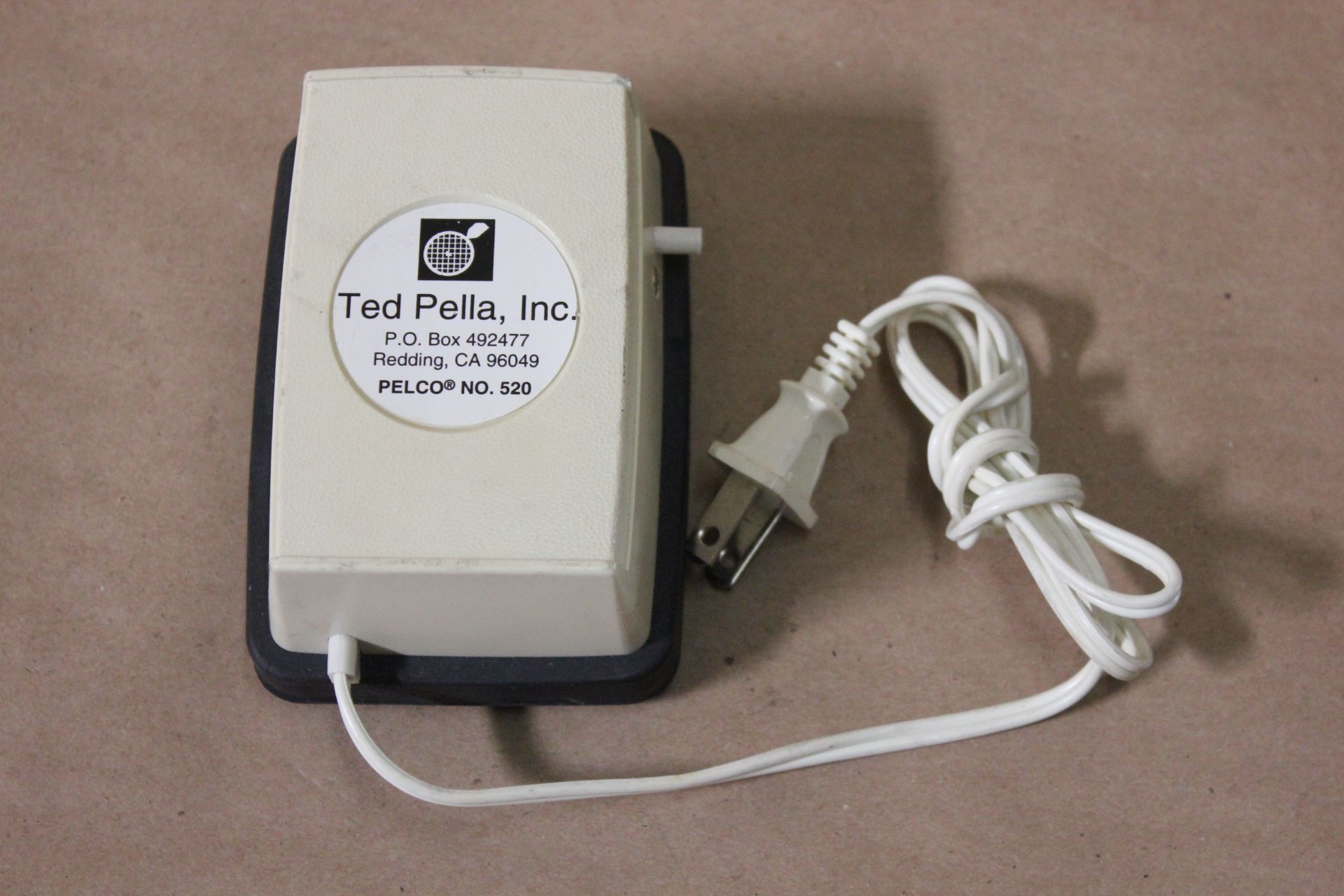 TED PELLA VACUUM PICK-UP PUMP