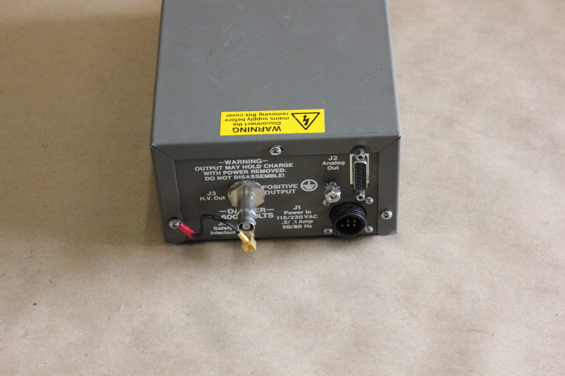 PHYSICAL ELECTRONICS ION PUMP POWER SUPPLY - Image 3 of 4