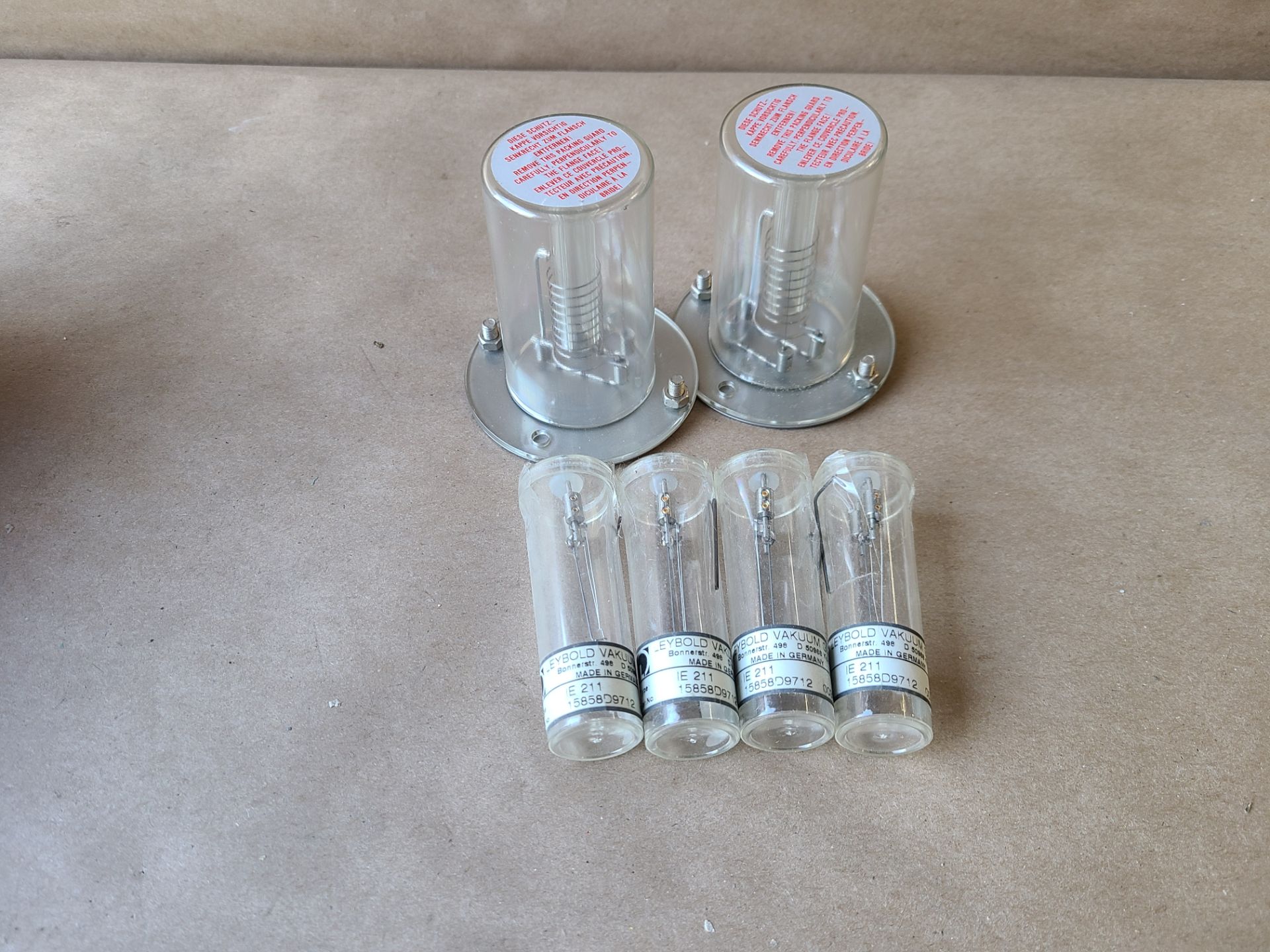 LOT OF NEW LEYBOLD ION GAUGE ELECTRODES & HOUSINGS - Image 3 of 7