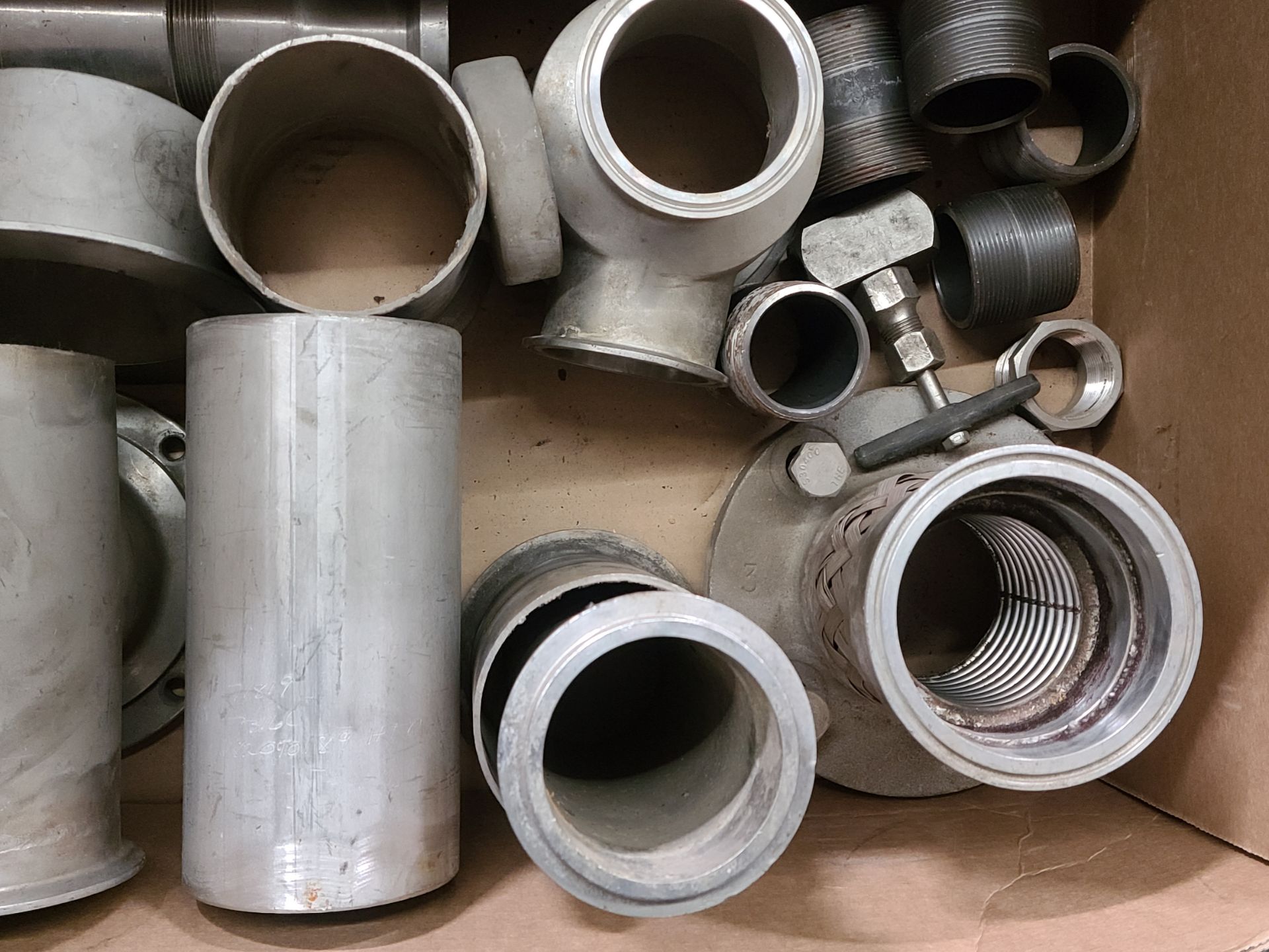 LOT OF LARGE SANITARY PROCESS FITTINGS - Image 4 of 5