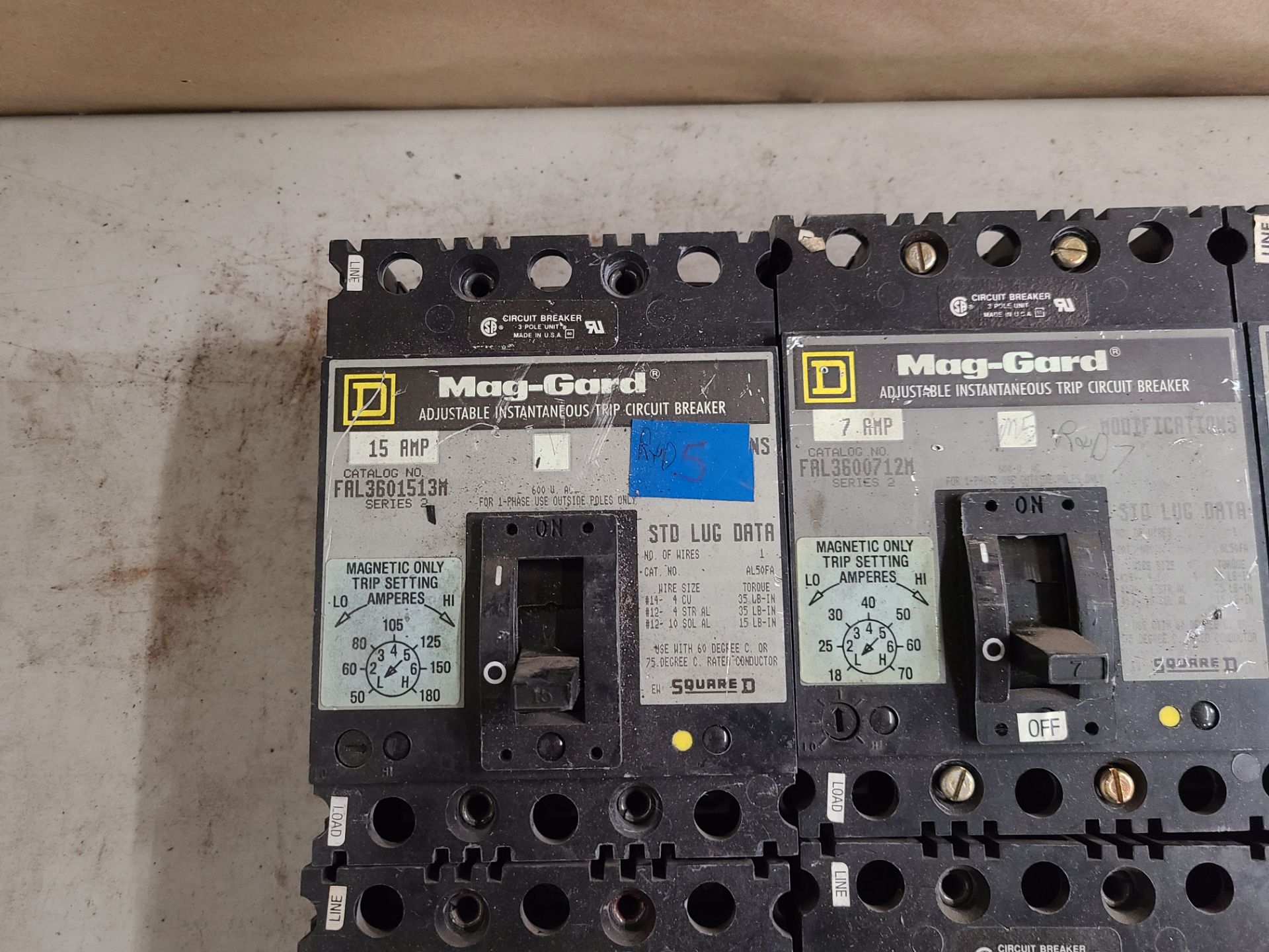 LOT OF SQUARE D MAG-GARD INDUSTRIAL MOLDED CASE CIRCUIT BREAKERS - Image 4 of 11
