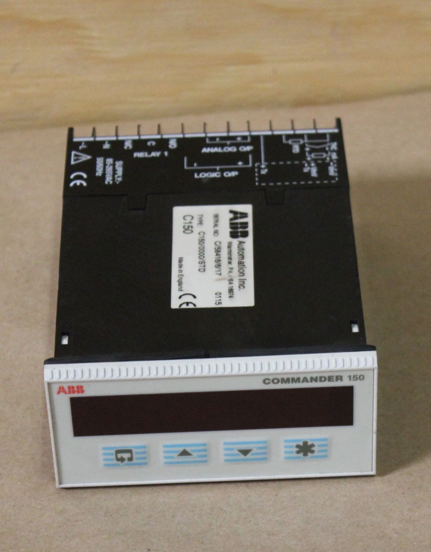 ABB COMMANDER 150 UNIVERSAL PROCESS INDICATOR METER