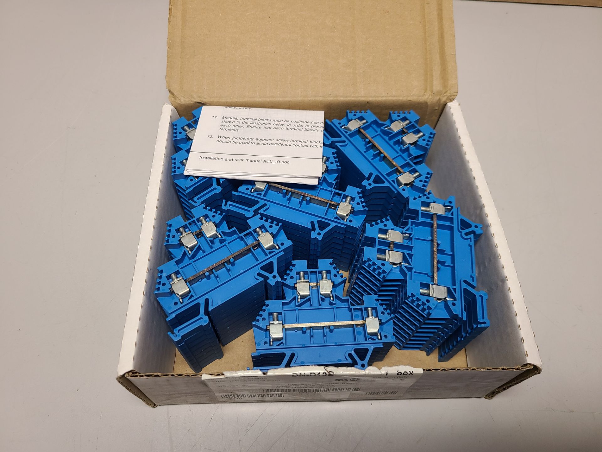 LOT OF NEW DINNECTORS DOUBLE LEVEL TERMINAL BLOCKS - Image 2 of 2