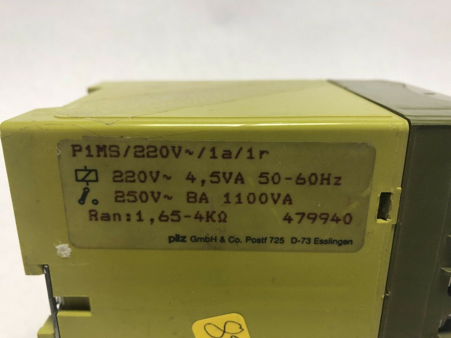 PILZ P1MS THERMISTOR SAFETY RELAY - Image 2 of 2