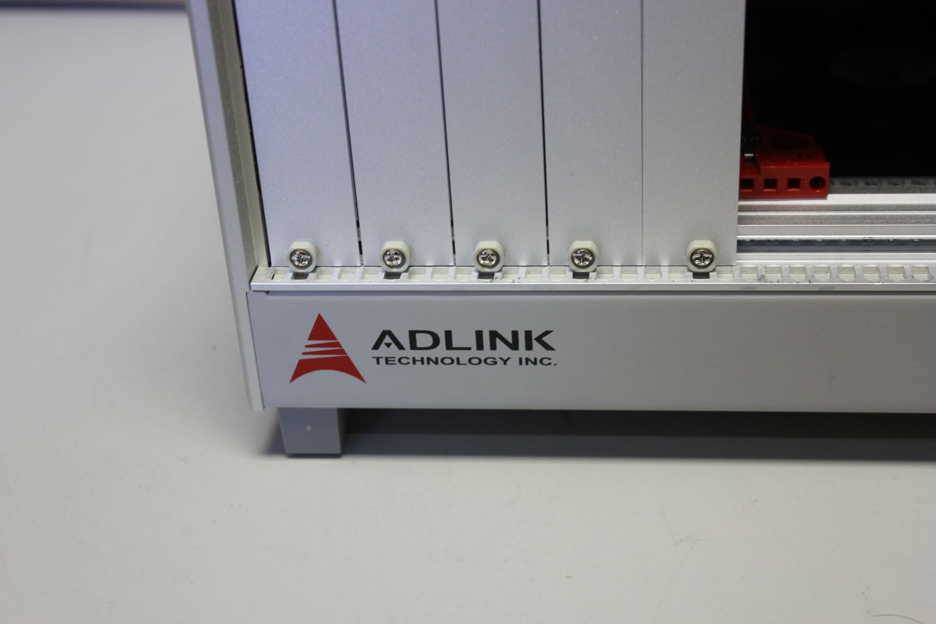 ADLINK CompactPCI CHASSIS RACK WITH POWER SUPPLY - Image 2 of 7