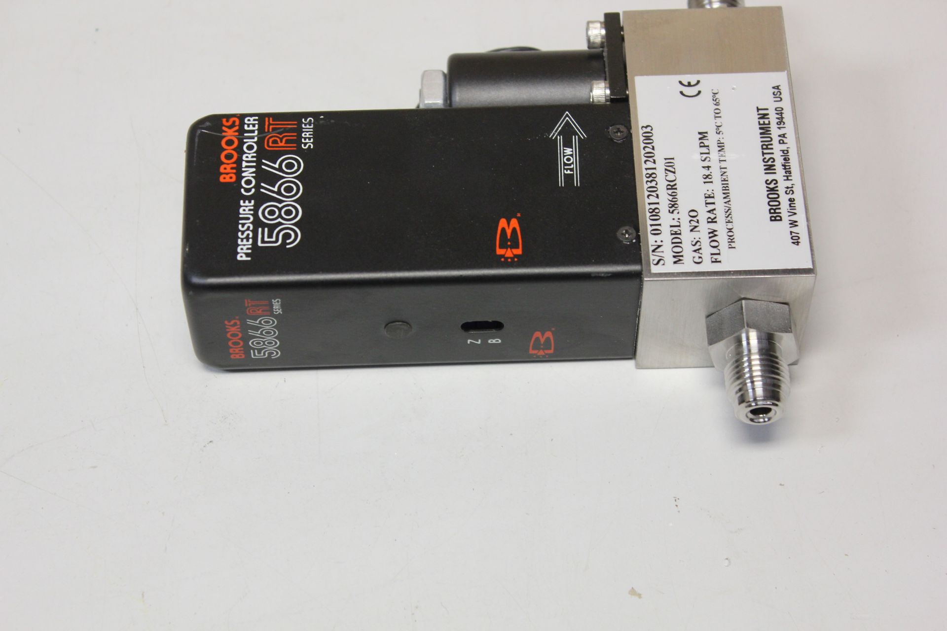 BROOKS 5866 RT PRESSURE CONTROLLER FLOW METER - Image 5 of 5