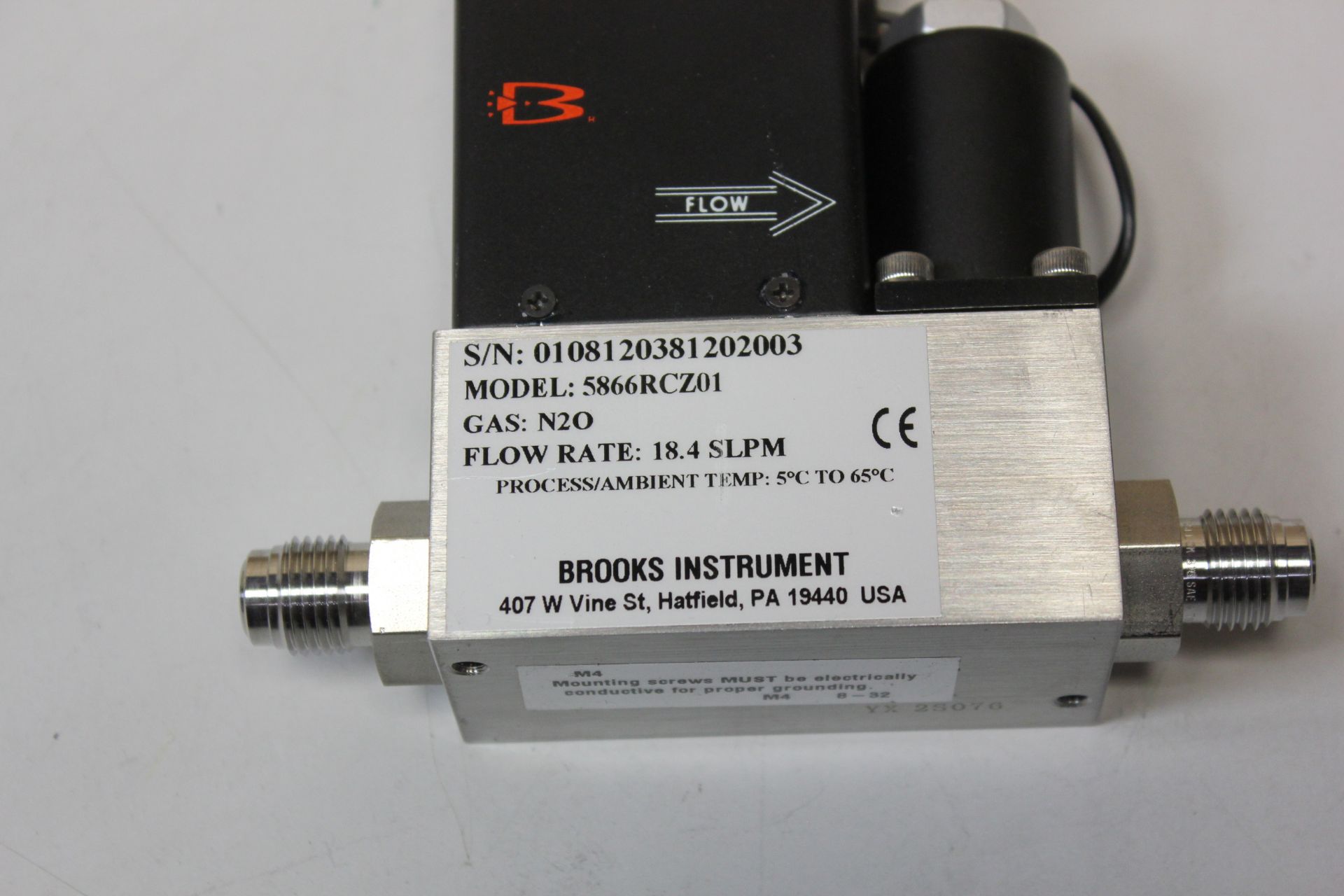 BROOKS 5866 RT PRESSURE CONTROLLER FLOW METER - Image 3 of 5