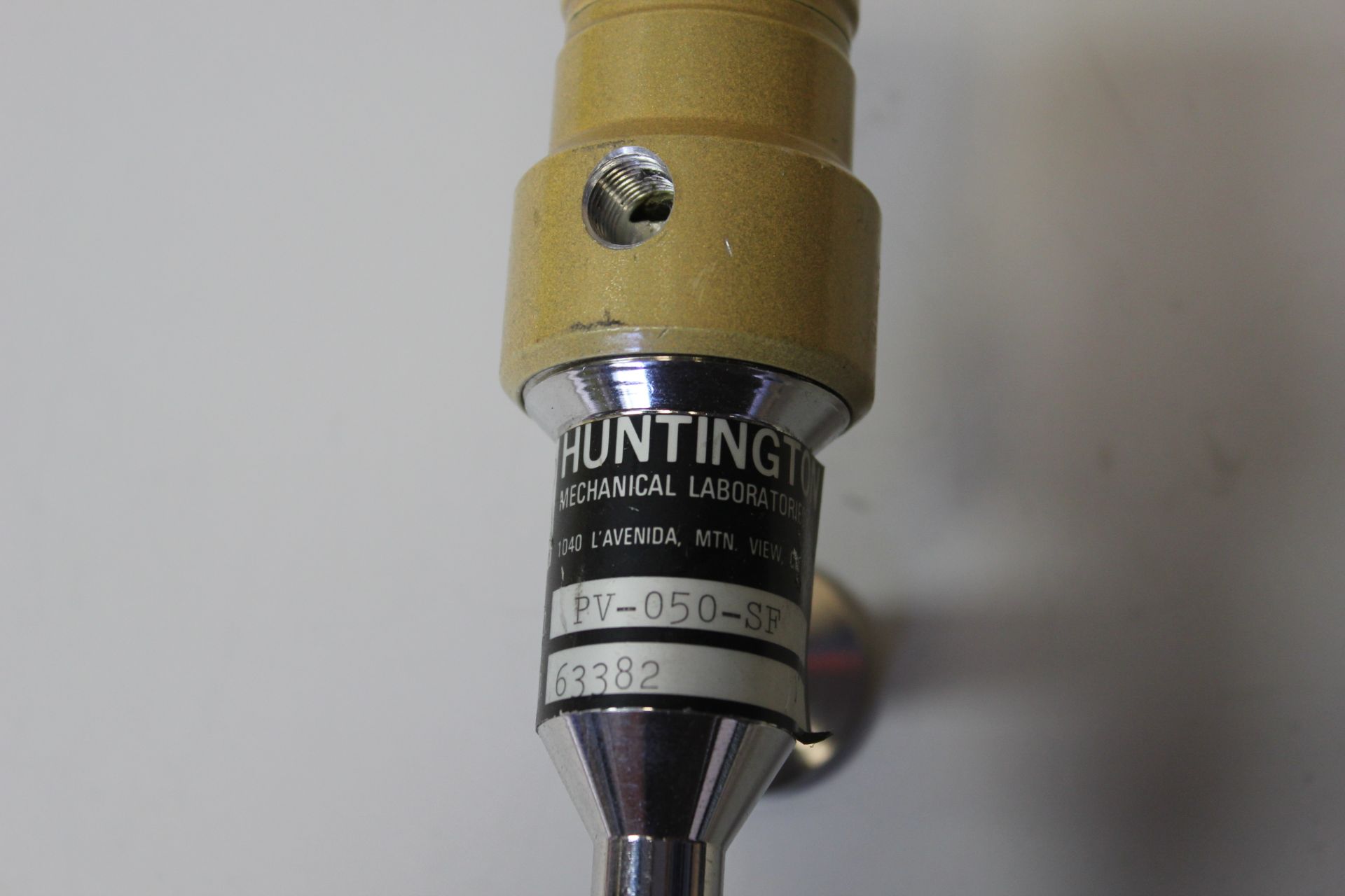 HUNTINGTON RIGHT ANGLE VACUUM VALVE - Image 2 of 6