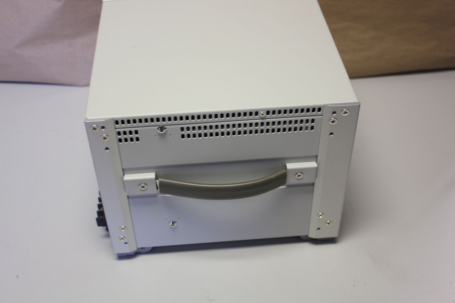 ADLINK CompactPCI CHASSIS RACK WITH POWER SUPPLY - Image 4 of 7