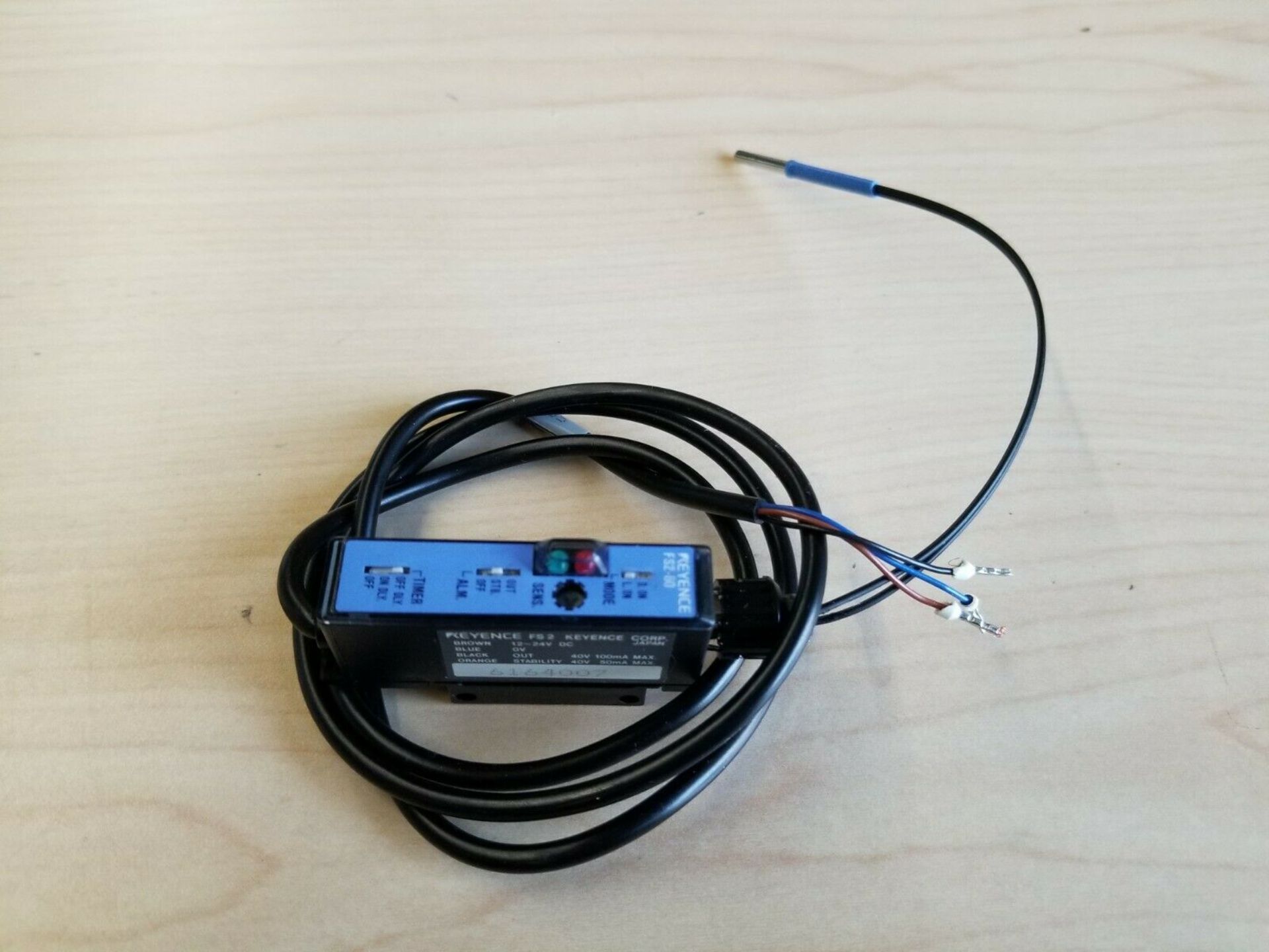 KEYENCE PHOTOELECTRIC SENSOR & AMPLIFIER