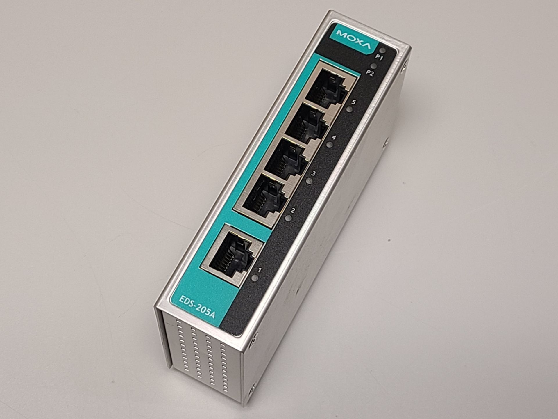 MOXA INDUSTRIAL ETHERNET SWITCH