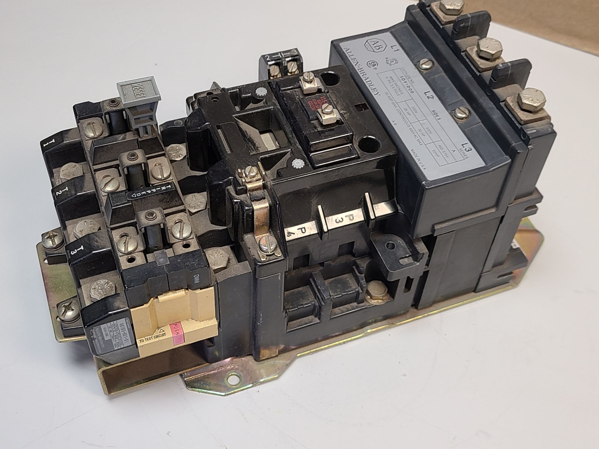 ALLEN BRADLEY STARTER WITH OVEROAD RELAY - Image 4 of 7