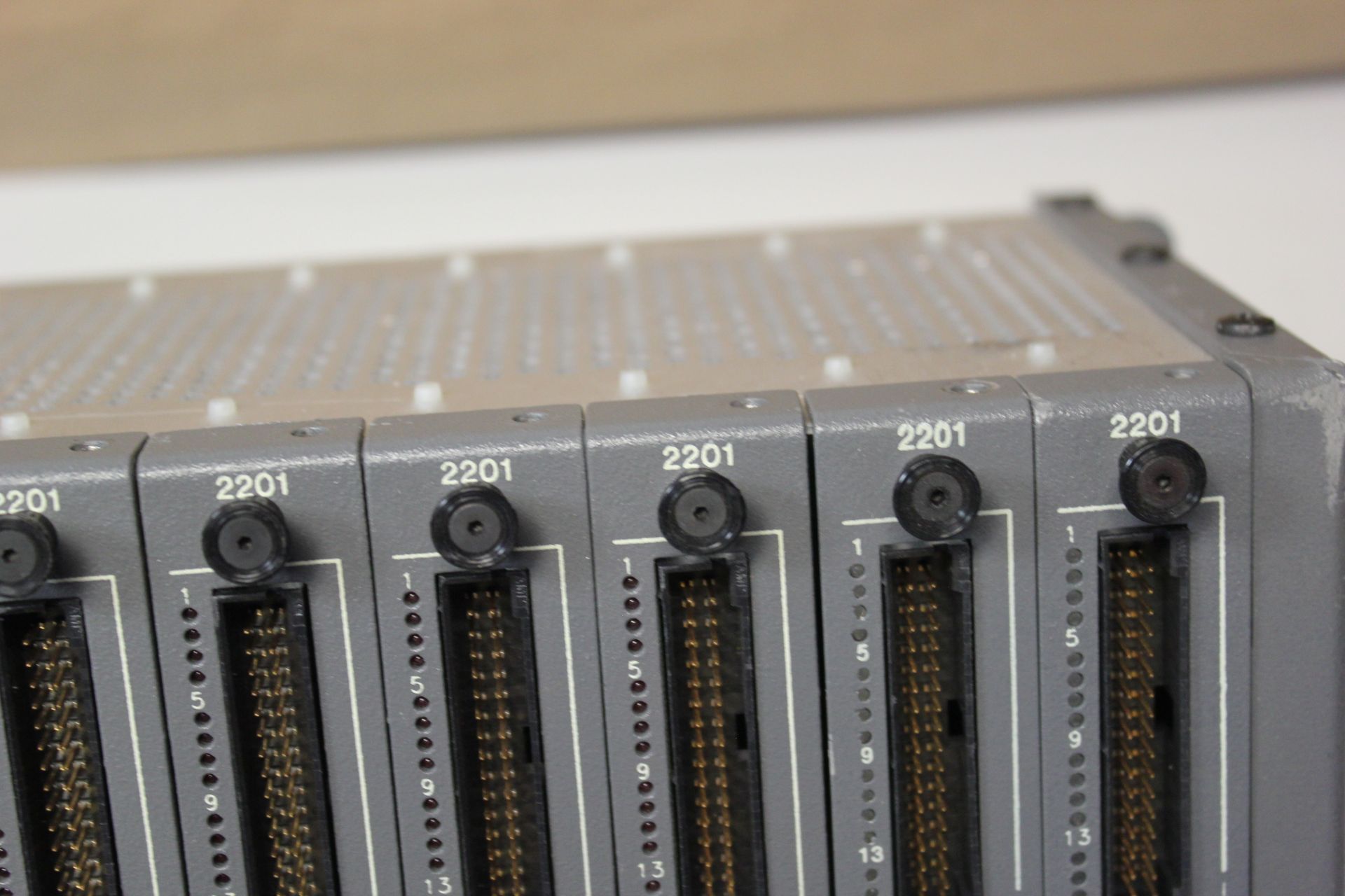 CONTROL TECHNOLOGY PLC RACK WITH 11 MODULES - Image 5 of 9