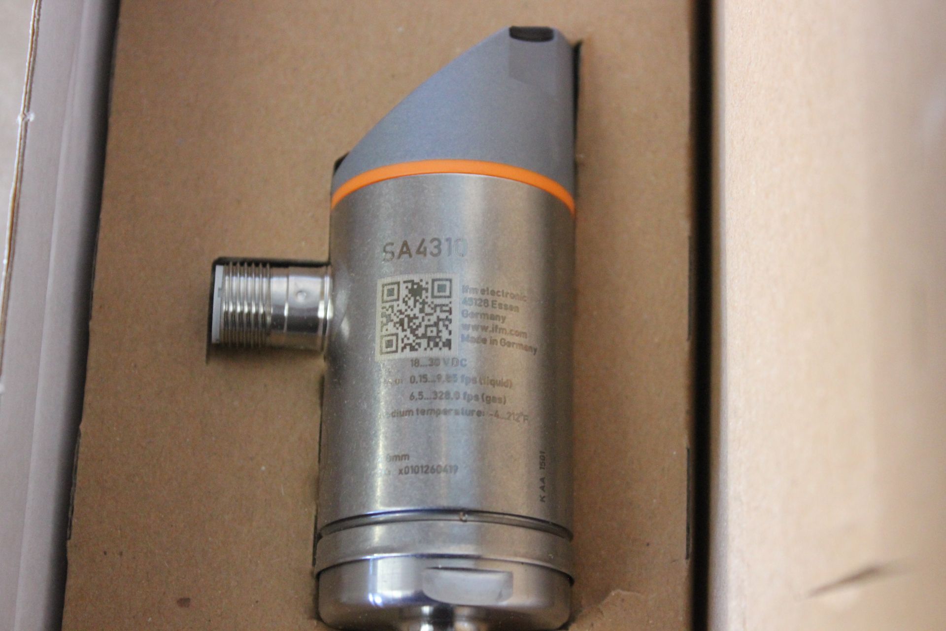 NEW IFM DIGITAL FLOW SENSOR - Image 5 of 6