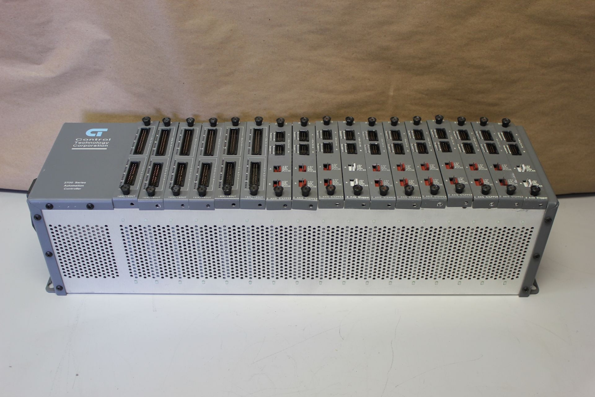 CONTROL TECHNOLOGY PLC RACK WITH 17 MODULES