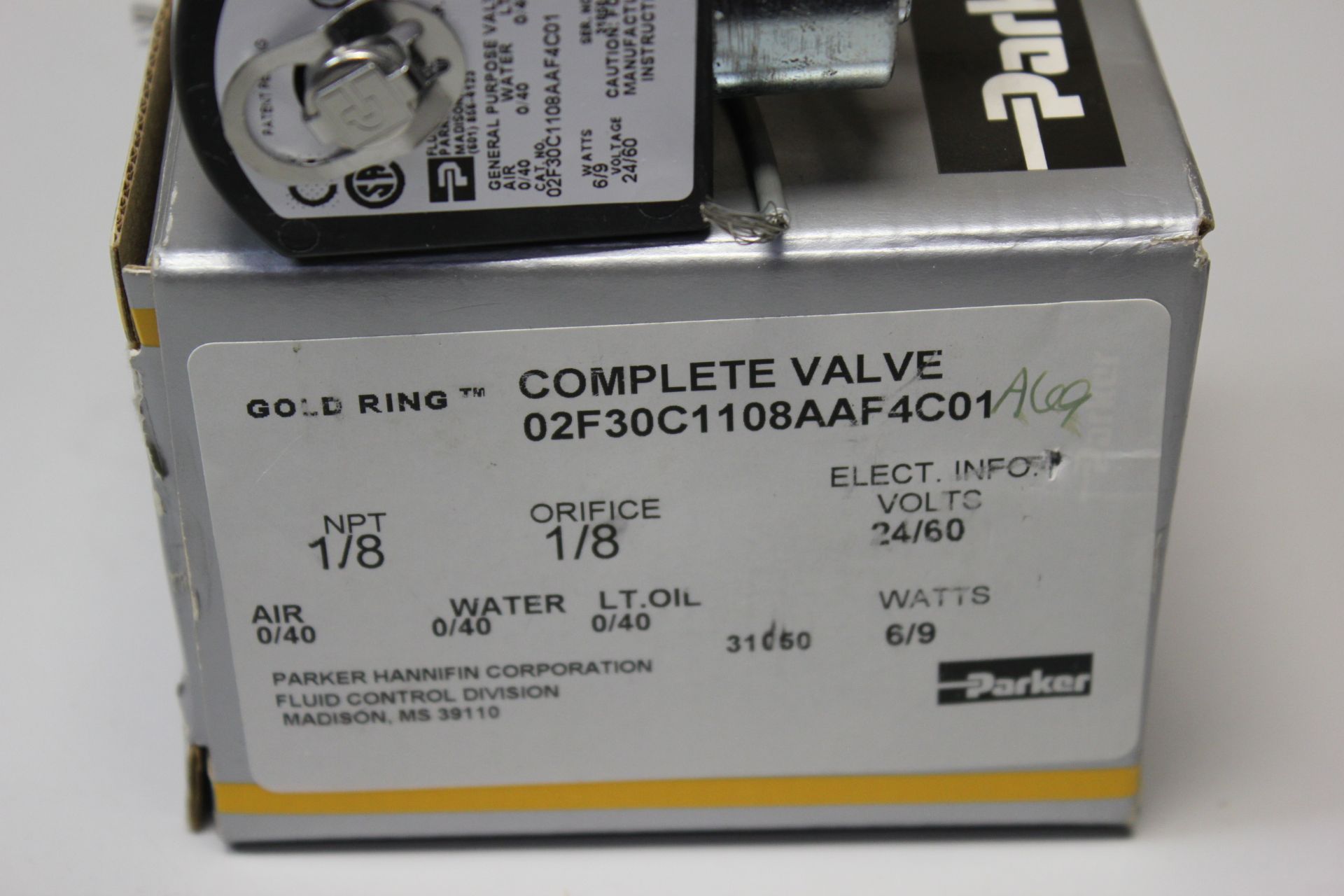 NEW PARKER SOLENOID VALVE - Image 2 of 4