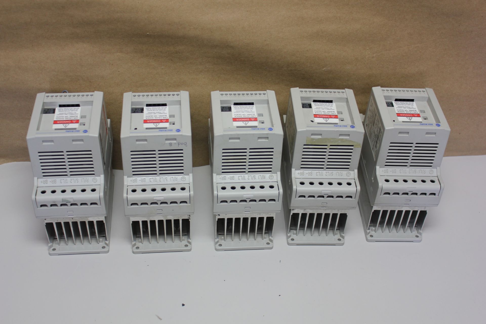 LOT OF 5 ALLEN BRADLEY SPEED CONTROLLERS - Image 2 of 4