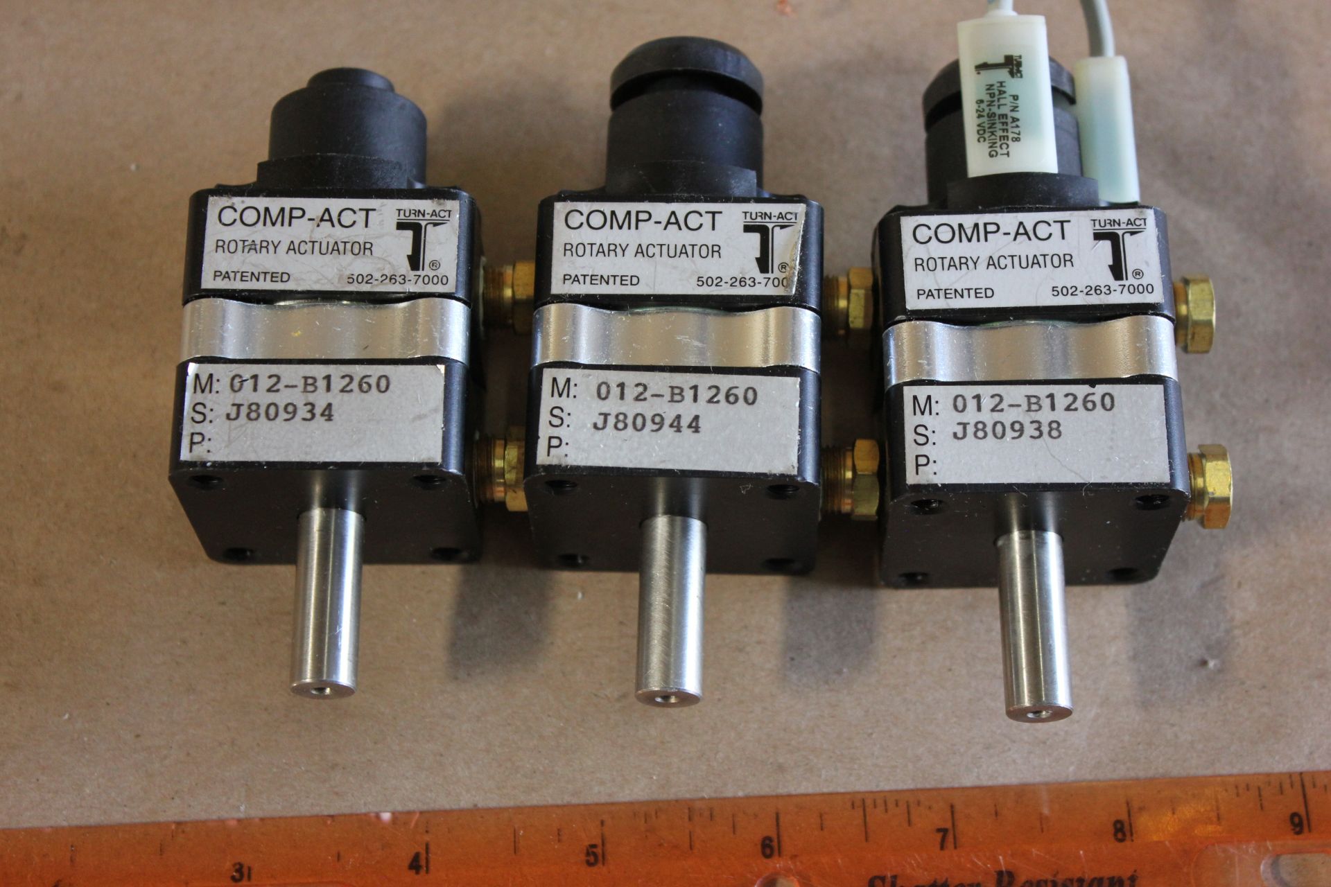 LOT OF COMP-ACT ROTARY ACTUATORS - Image 2 of 4
