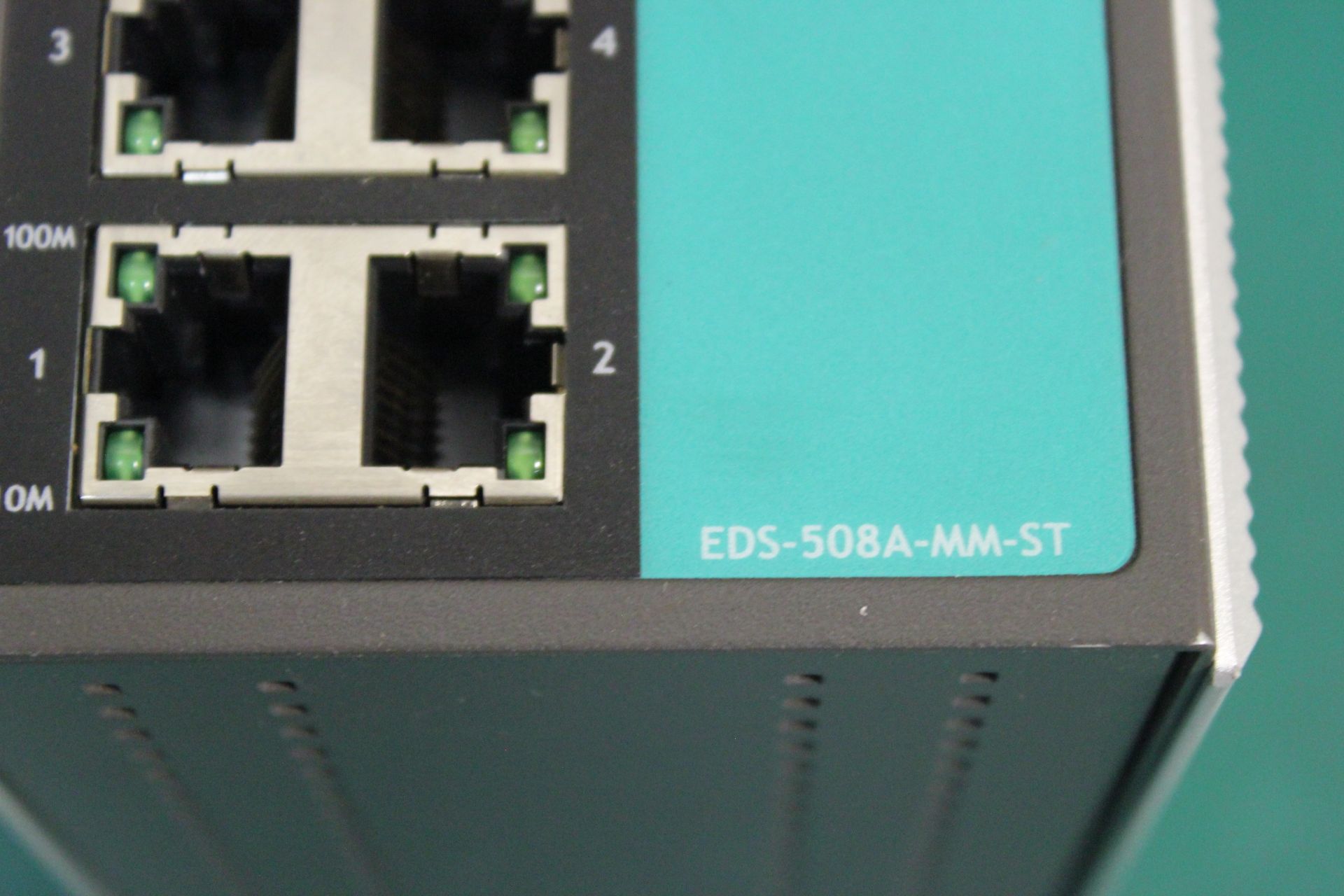 MOXA 8 PORT MANAGED ETHERNET SWITCH - Image 3 of 4