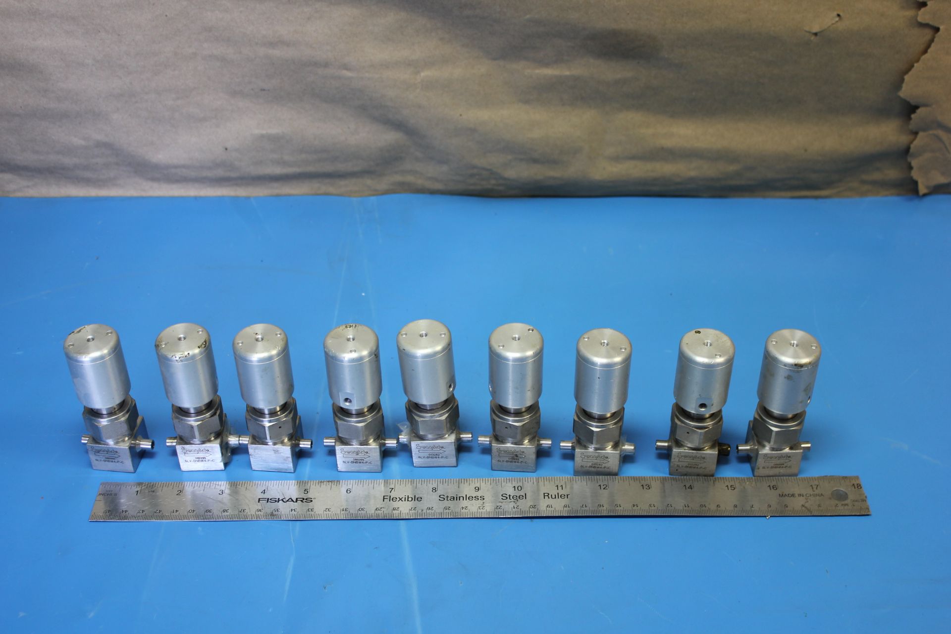 LOT OF 9 SWAGELOK VALVES 6LV-BNBW4-P-C