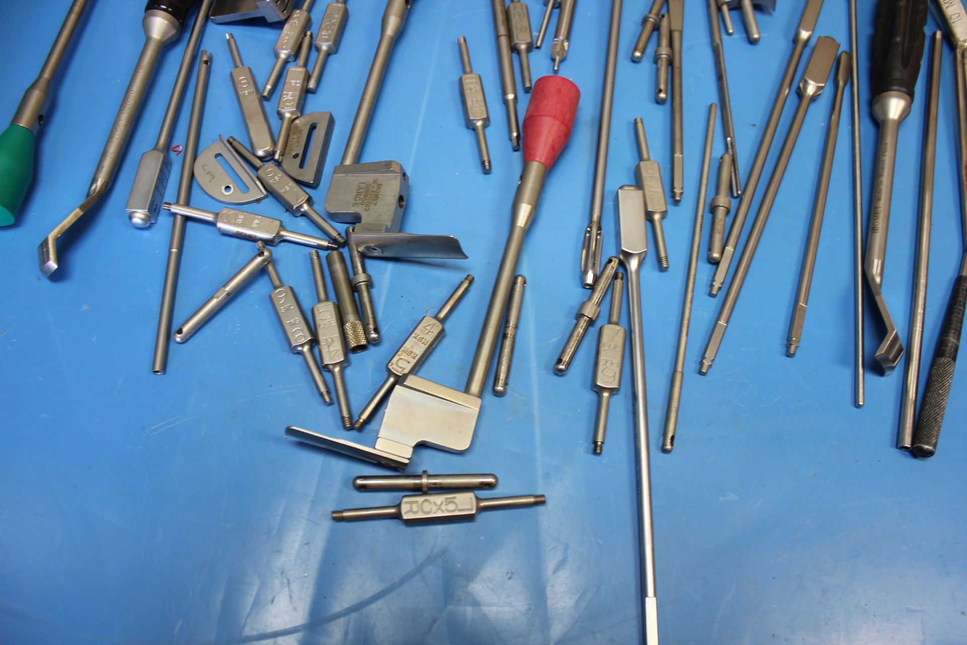 LOT OF MEDICAL/SURGICAL EQUIPMENT SCIENT/X, BIOMET ETC - Image 6 of 15