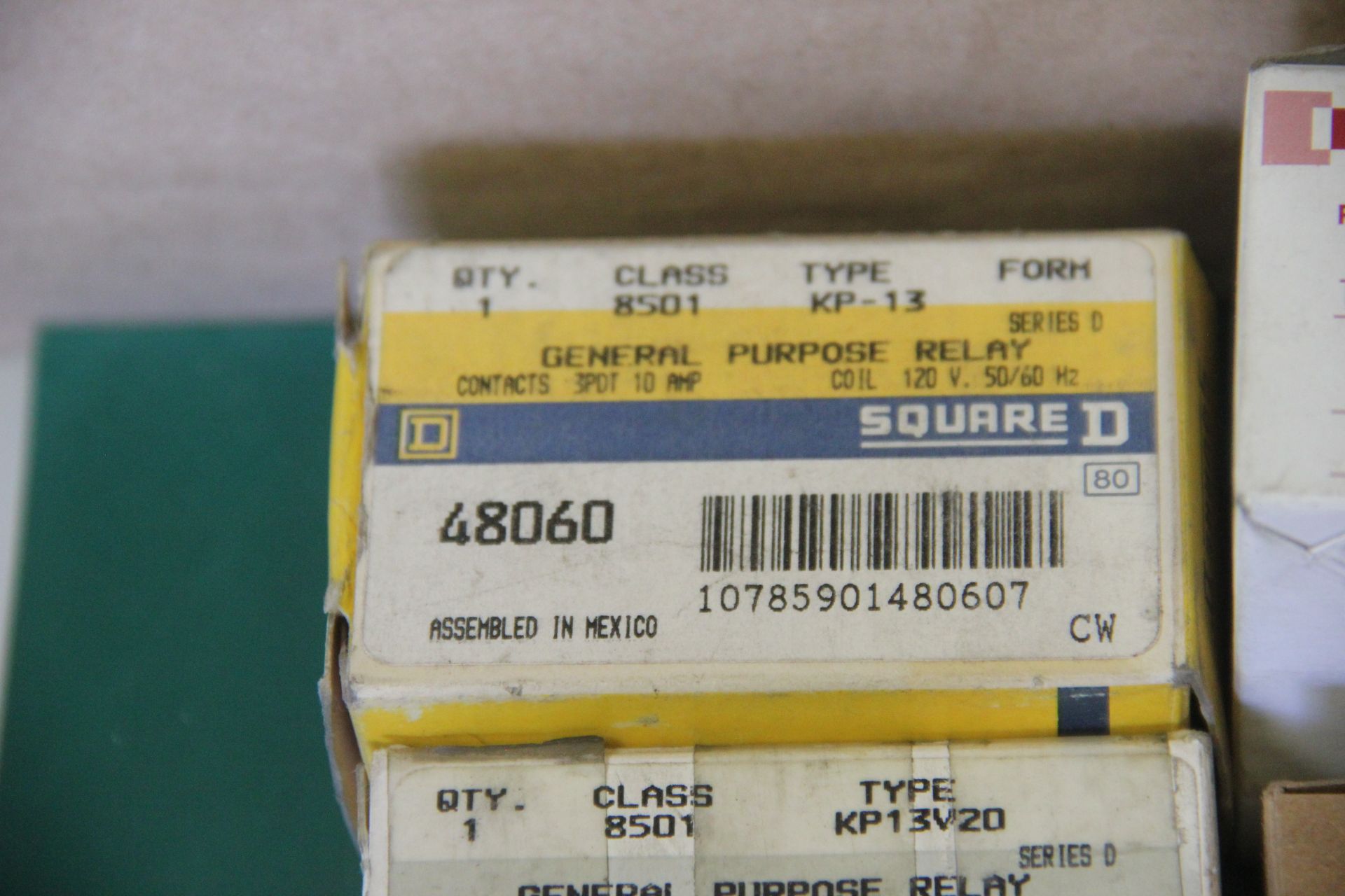 NEW LOT OF ALLEN BRADLEY, SQUARE D, IDEC, RELAYS - Image 4 of 7