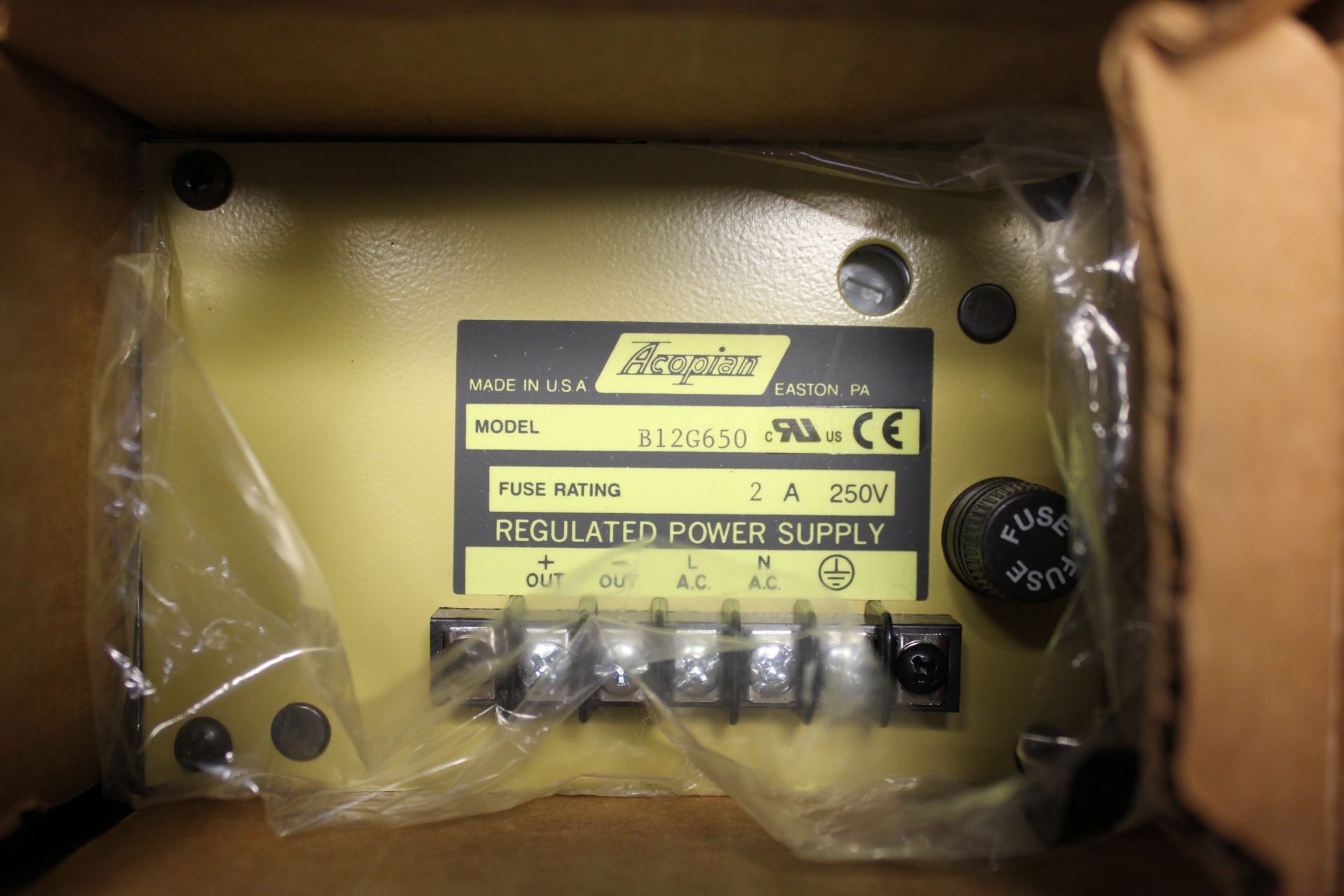 NEW ACOPIAN REGULATED POWER SUPPLY - Image 3 of 5